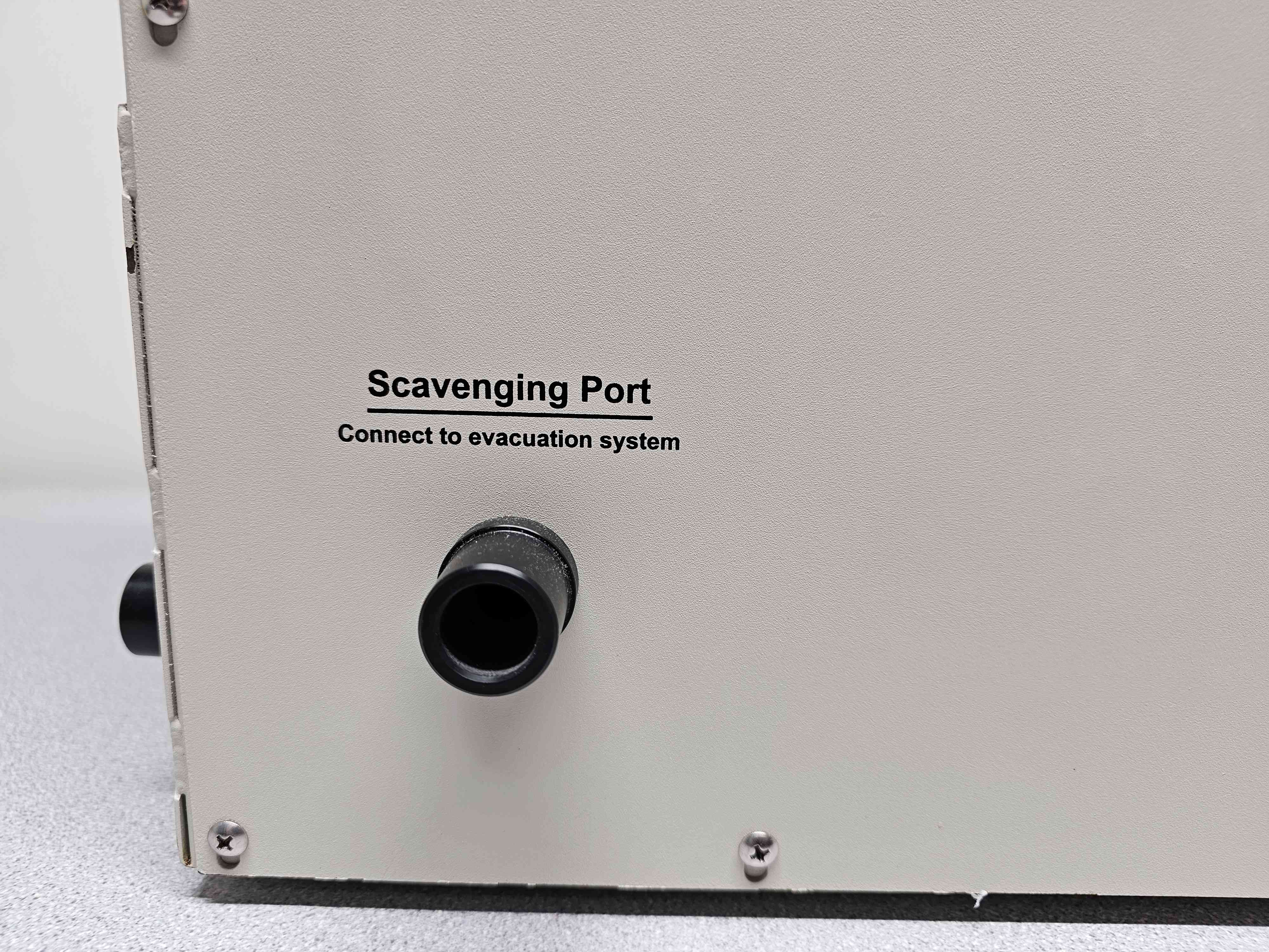 Vetequip Impac5 Inhalation Anesthesia System Dual Breathing Circuits Chamber