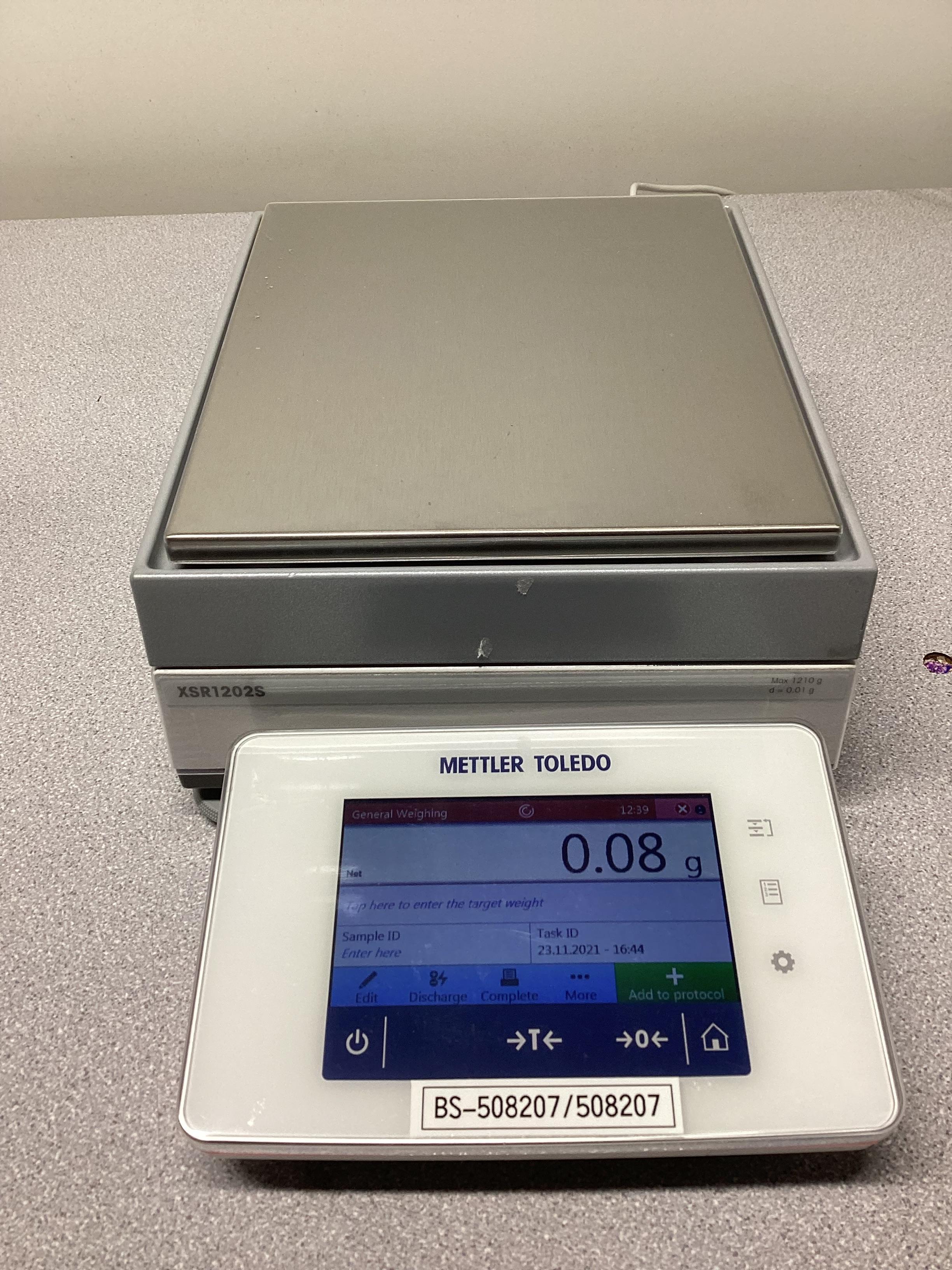 Mettler Toledo XSR1202S Precision Balance Scale 1210g Capacity 0.01g Readability
