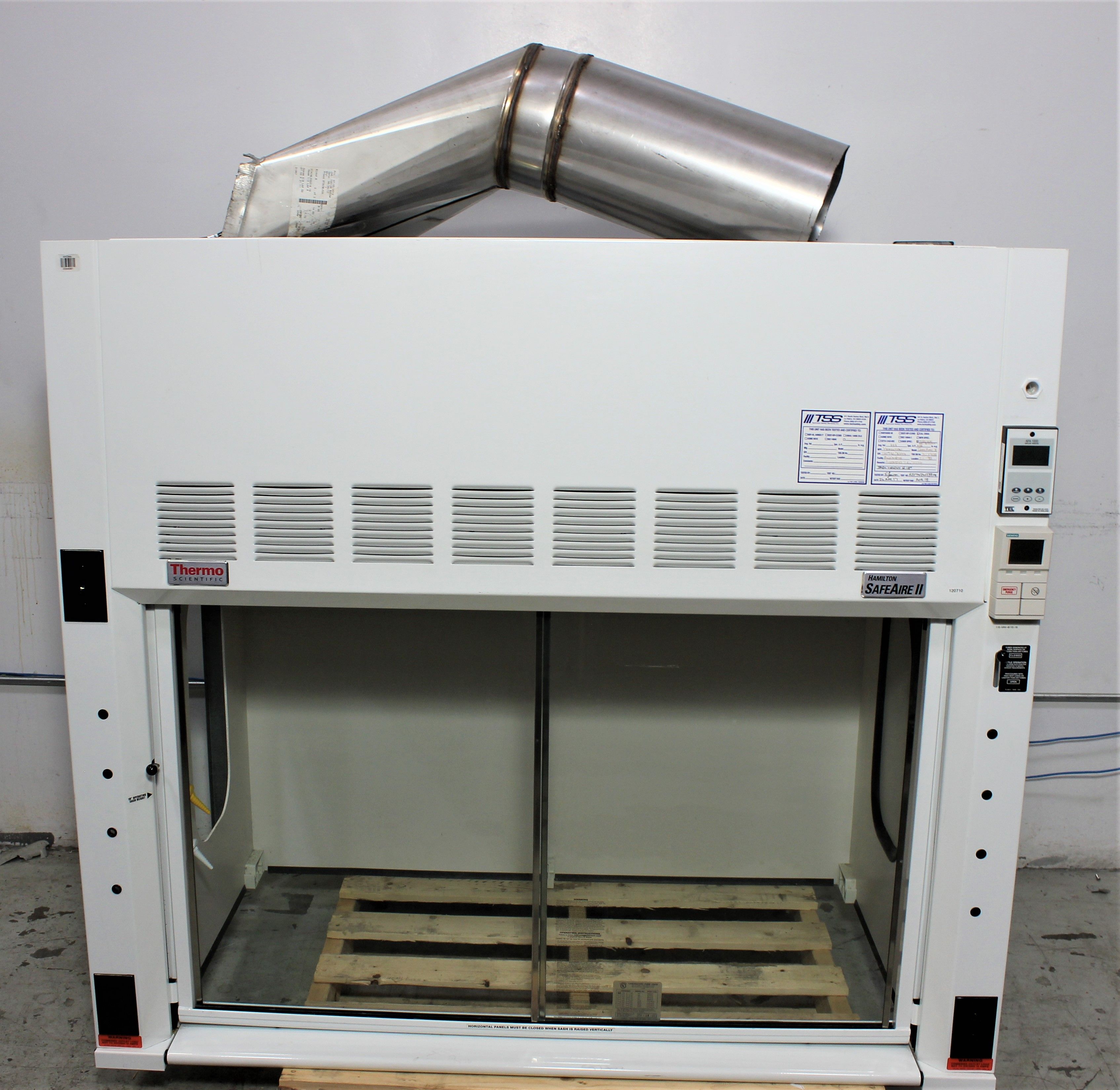 Hamilton SafeAire II Fume Hood Clean Air Ventilation System 60in Used