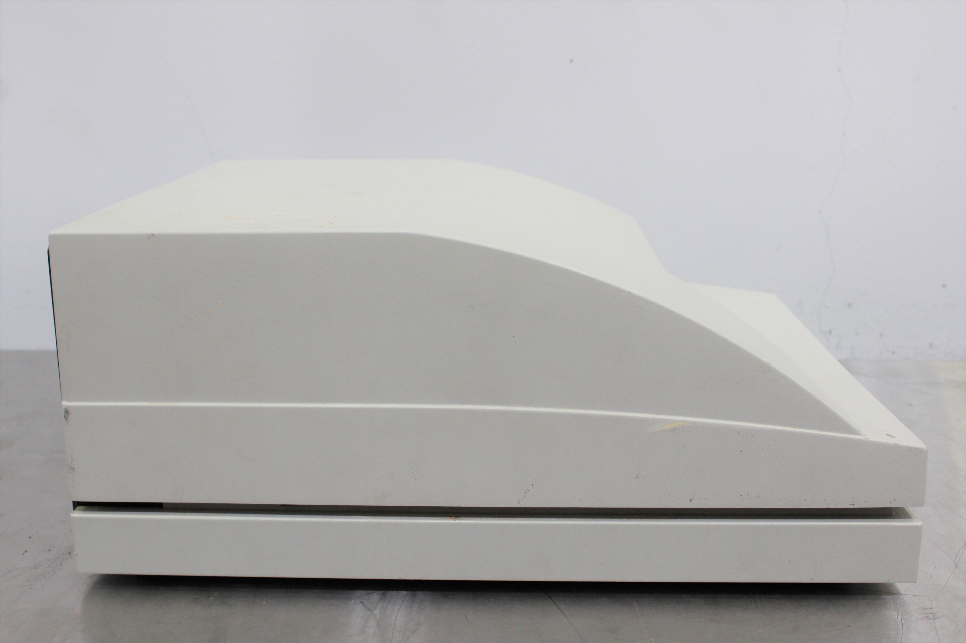 PerSeptive CytoFluor 4000 Fluorescence Reader Cell-Based Assays Temp Control