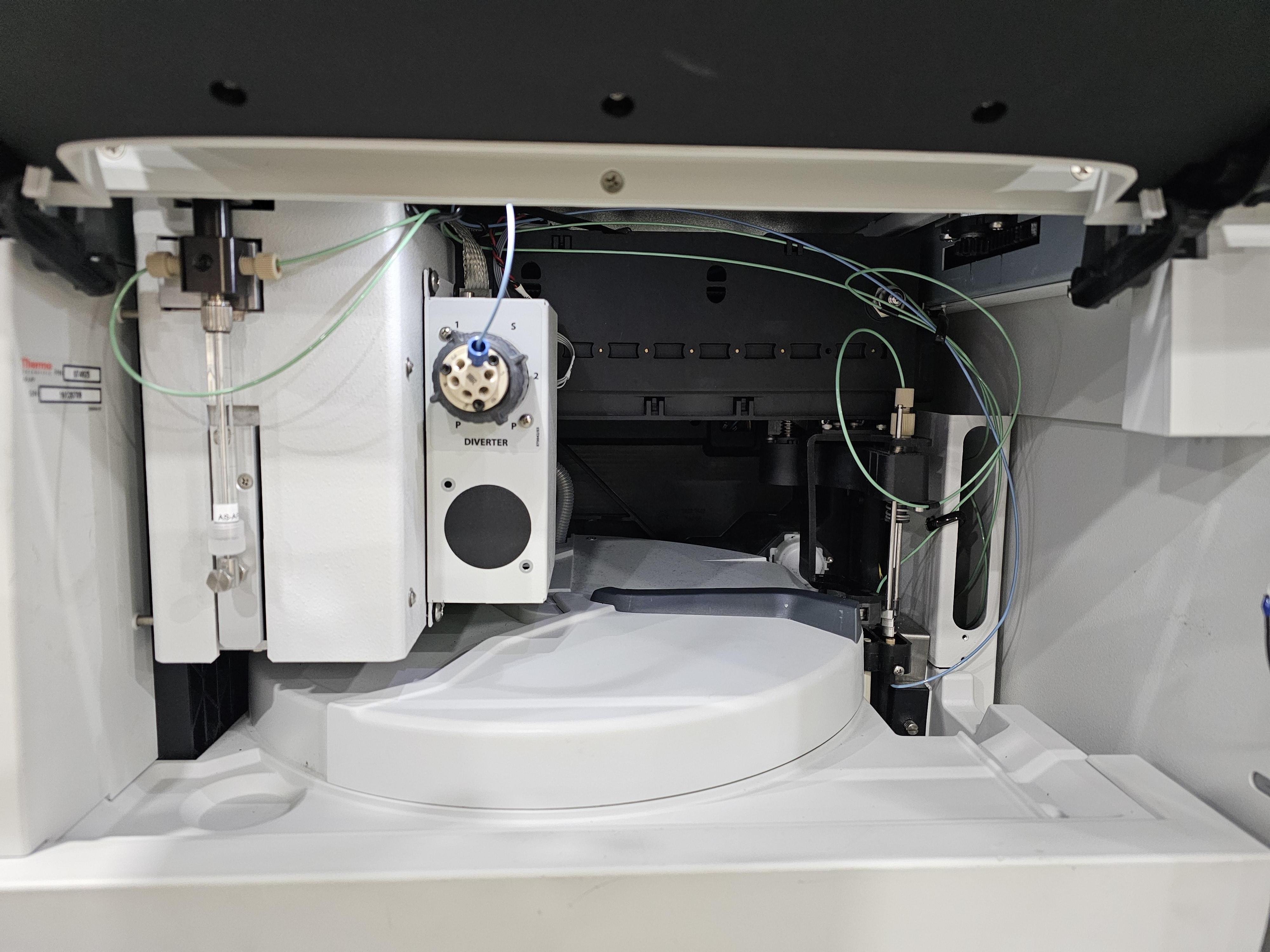 Thermo Dionex ICS-5000 HPLC System Analytical Chromatography Detectors