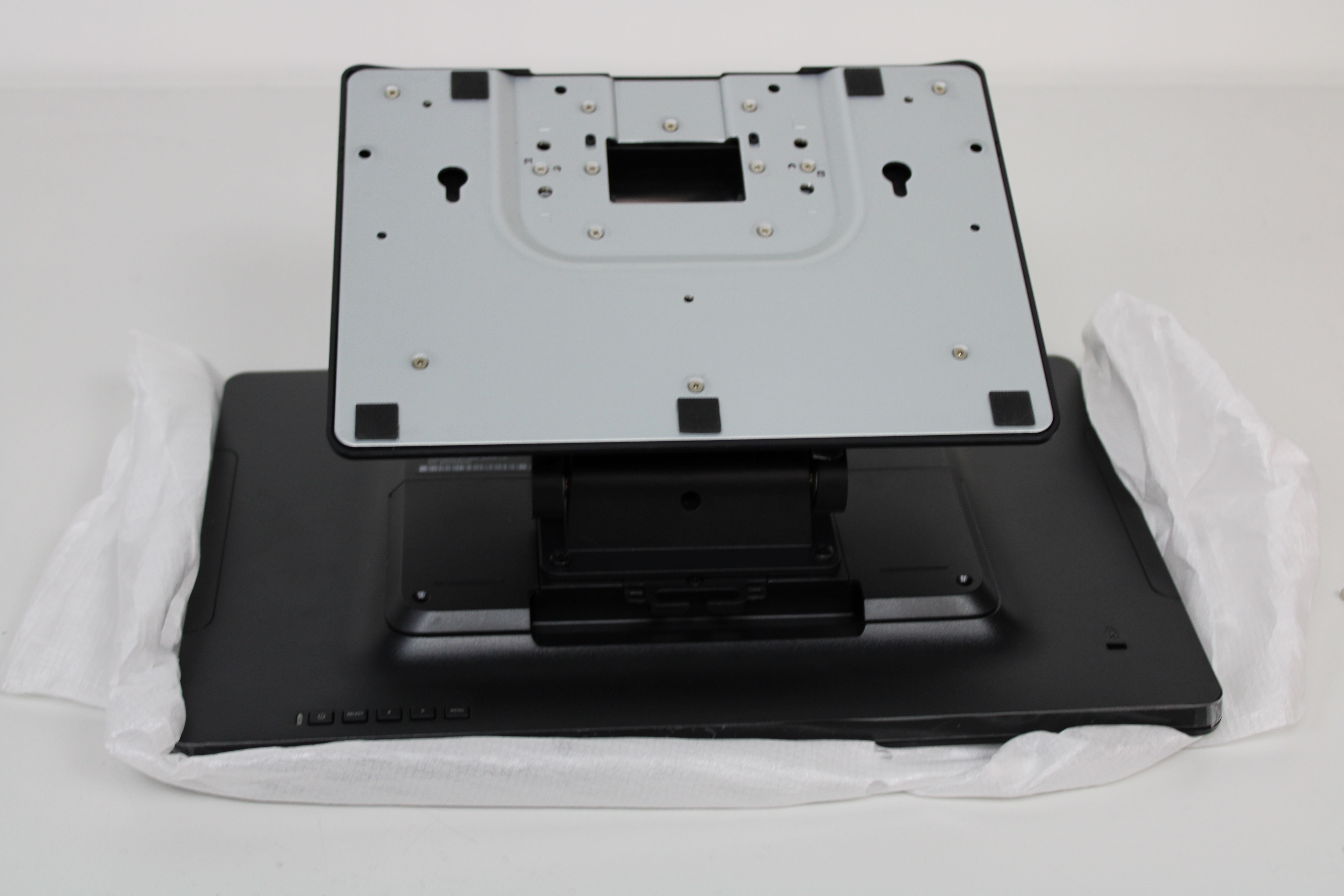 ELO ELO LCD Touchmonitor POS Display 15.6in 10-Touch PCAP Turn-Key