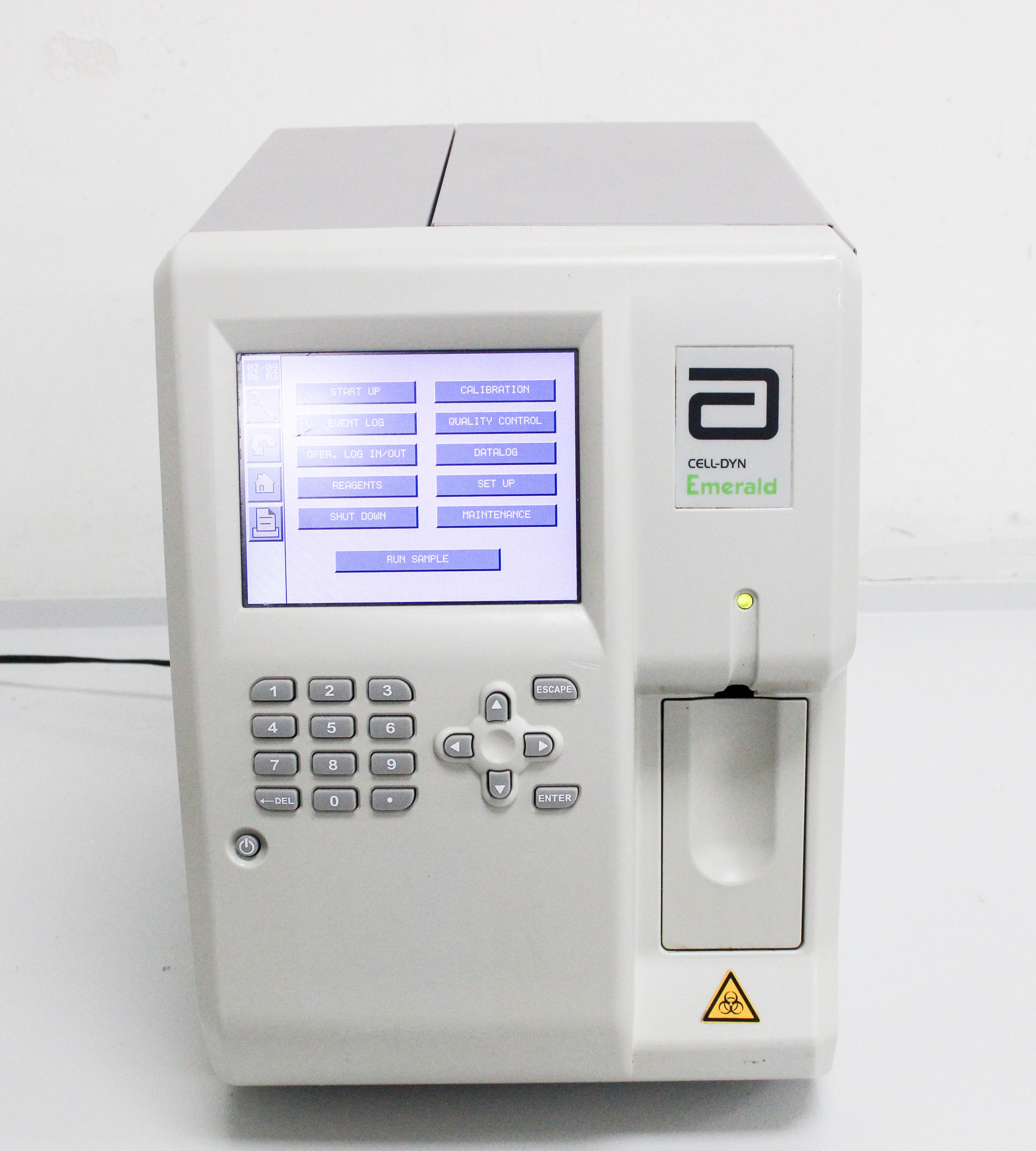 Abbott Cell-Dyn Emerald Hematology Analyzer - Compact & Efficient