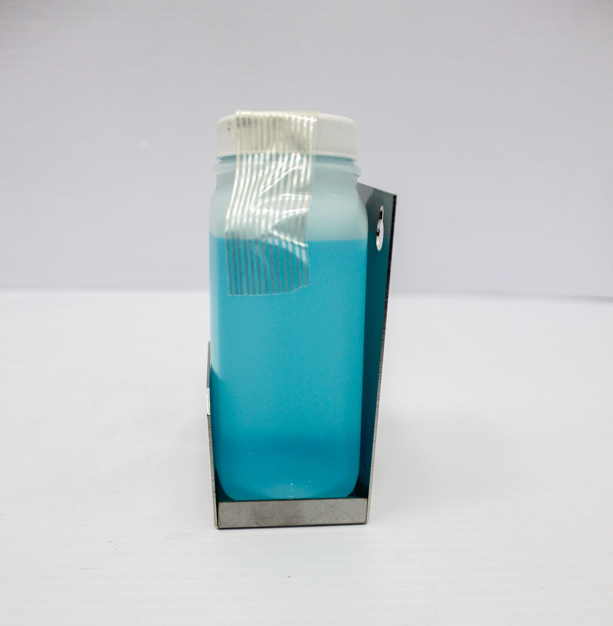 Thermo Refrigerator Solution for Glycerin and Water Mixing, Wall Shelf Included