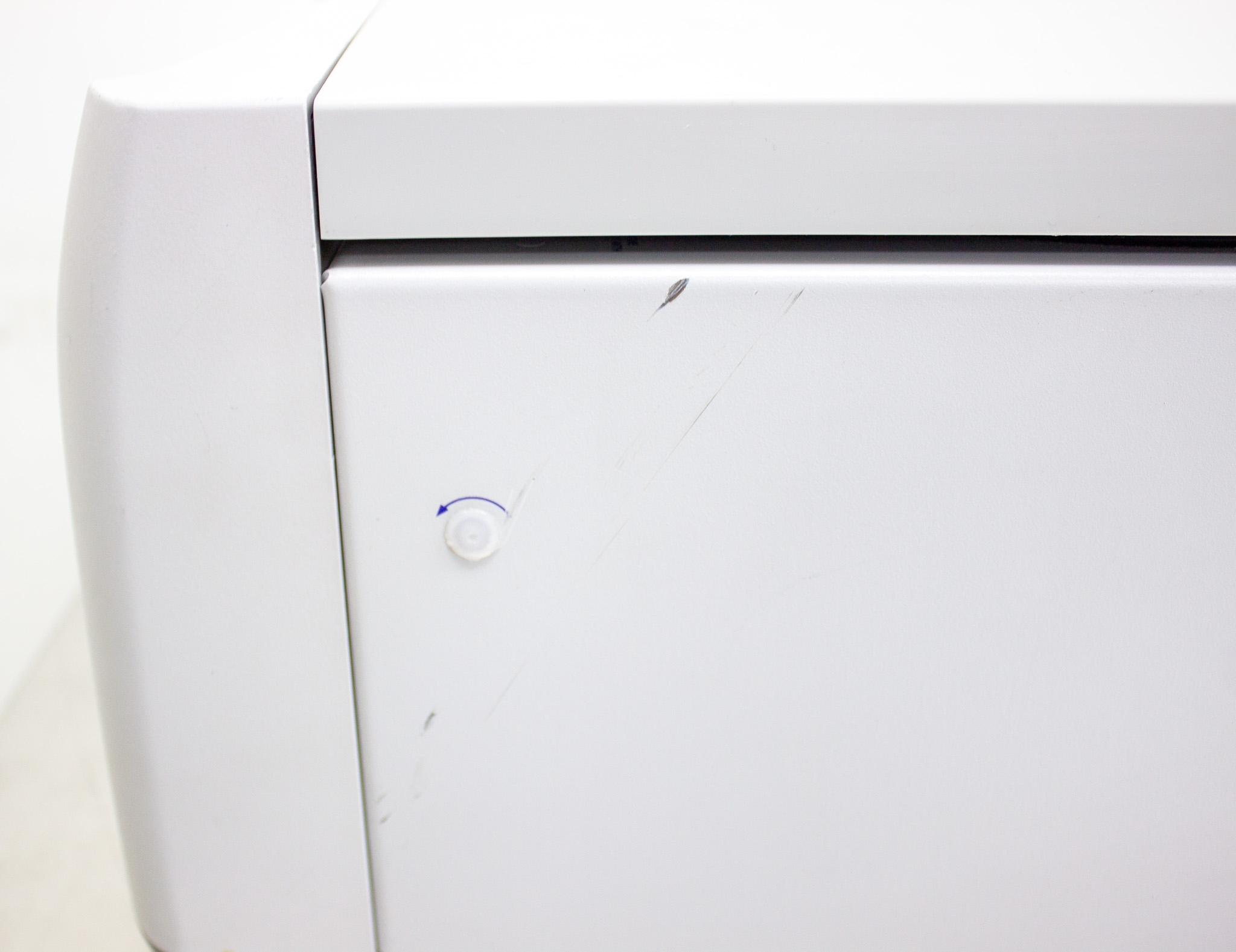 Eppendorf 5430 Benchtop Microcentrifuge 17500 RPM Cap 650mL Versatile