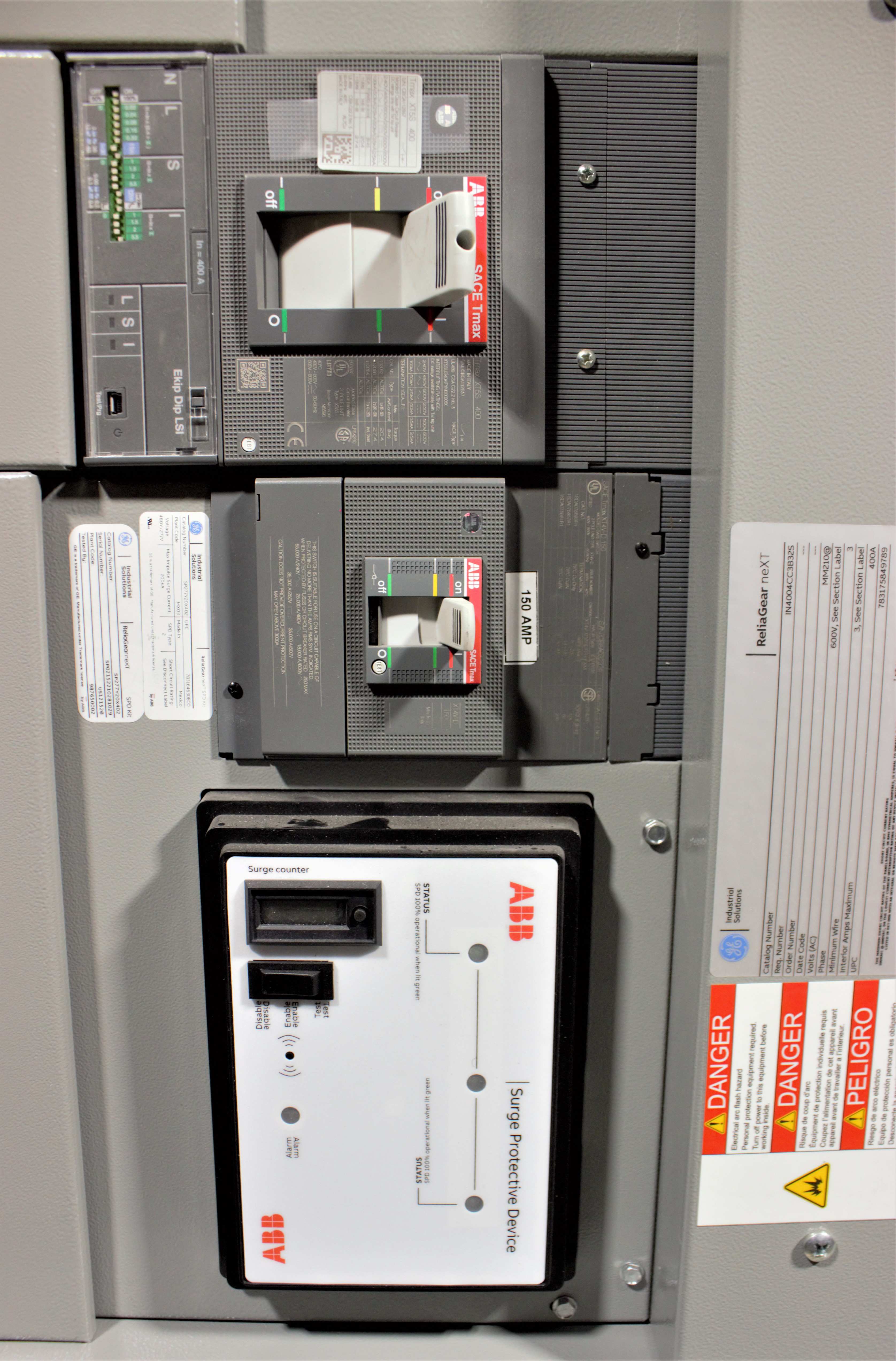 ABB ReliaGear neXT 600V SwitchBoard Electrical Plug-in Panel Design