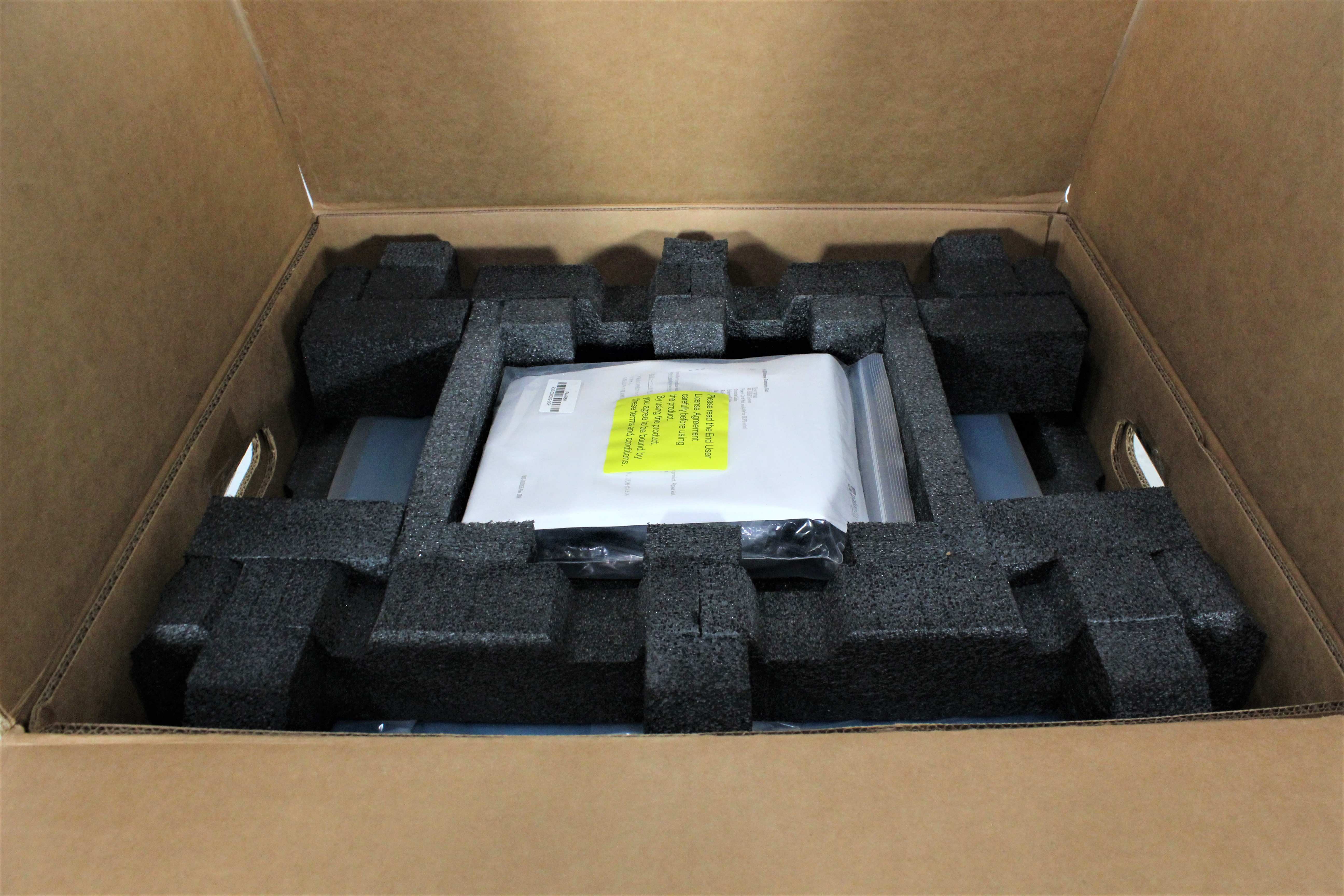 Palo Alto PA-5050 Firewall Network Security High-Speed 20 Gbps Turnkey 2U