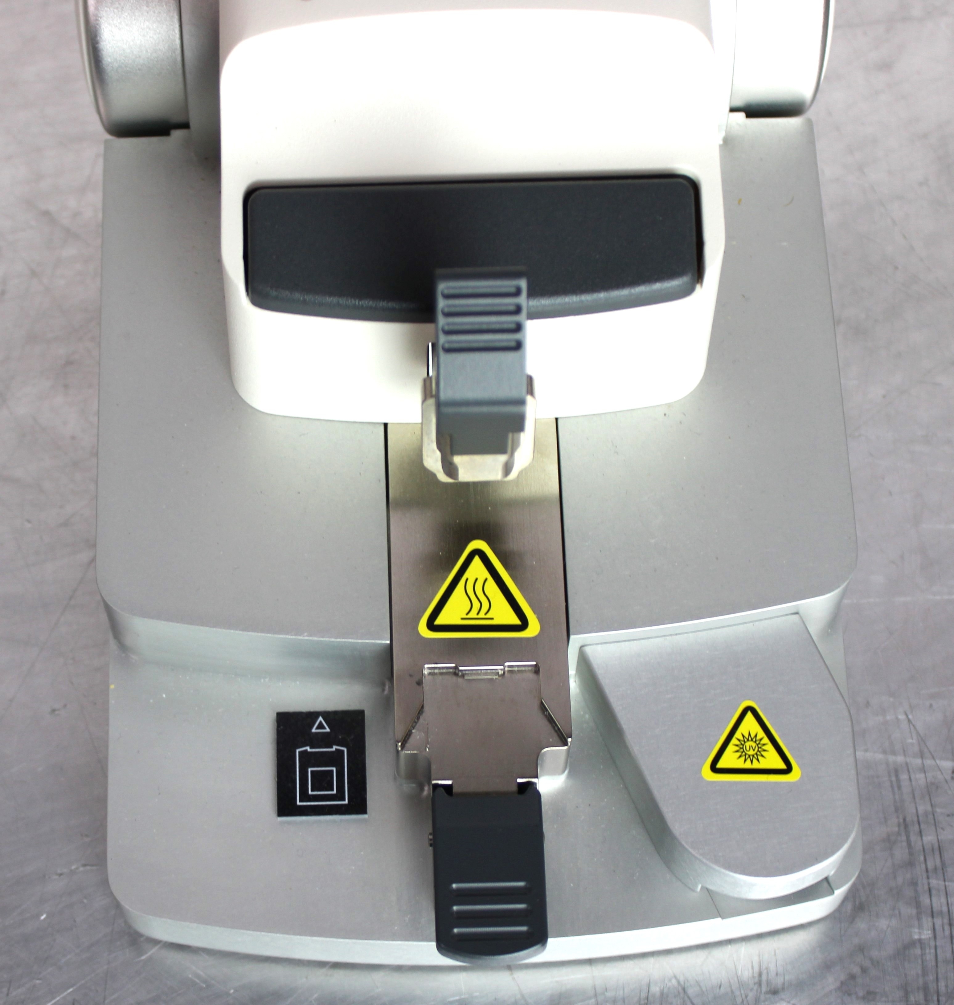 Thermo QuantStudio 3D Digital PCR Chip Loader Model 4482592 New 2019