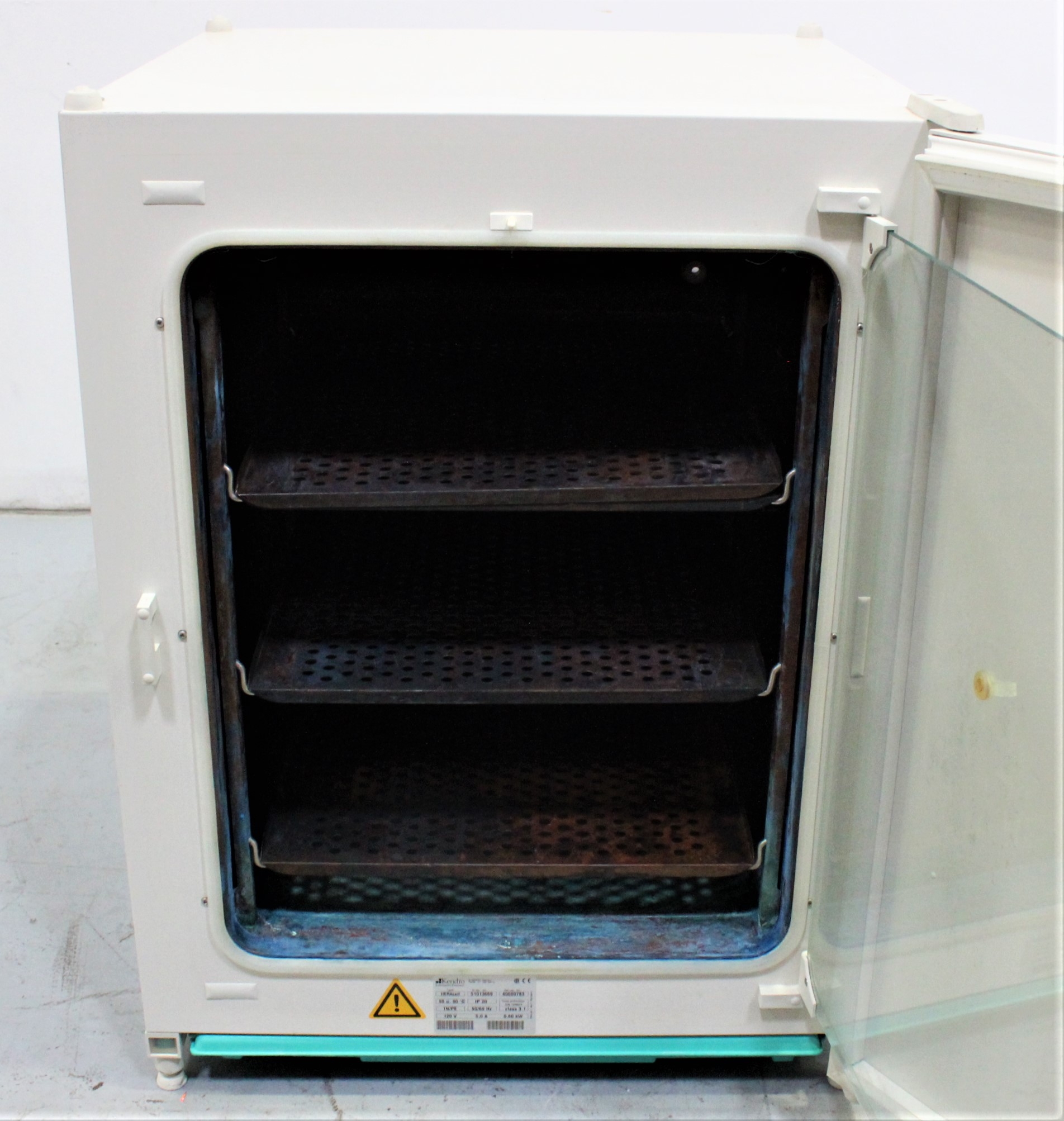 Kendro HERAcell 51013669 CO2 Incubator Cell Tissue Cultures 5.4 cu ft Used