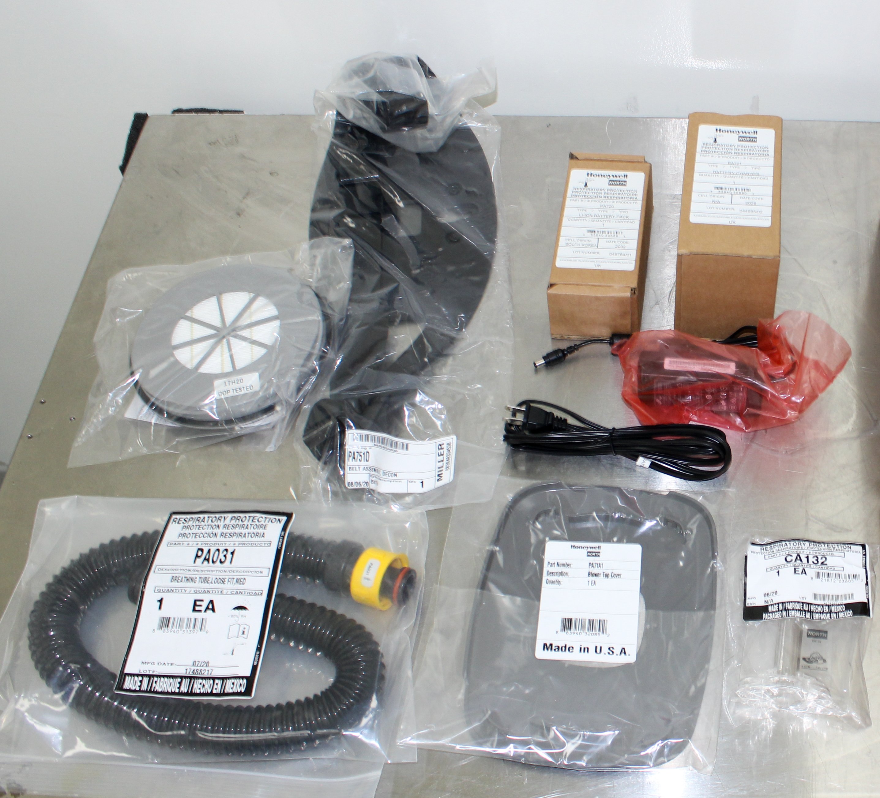 Honeywell PA701HED101TF PAPR Kit Ergonomic Design 3-Speed Airflow New Units