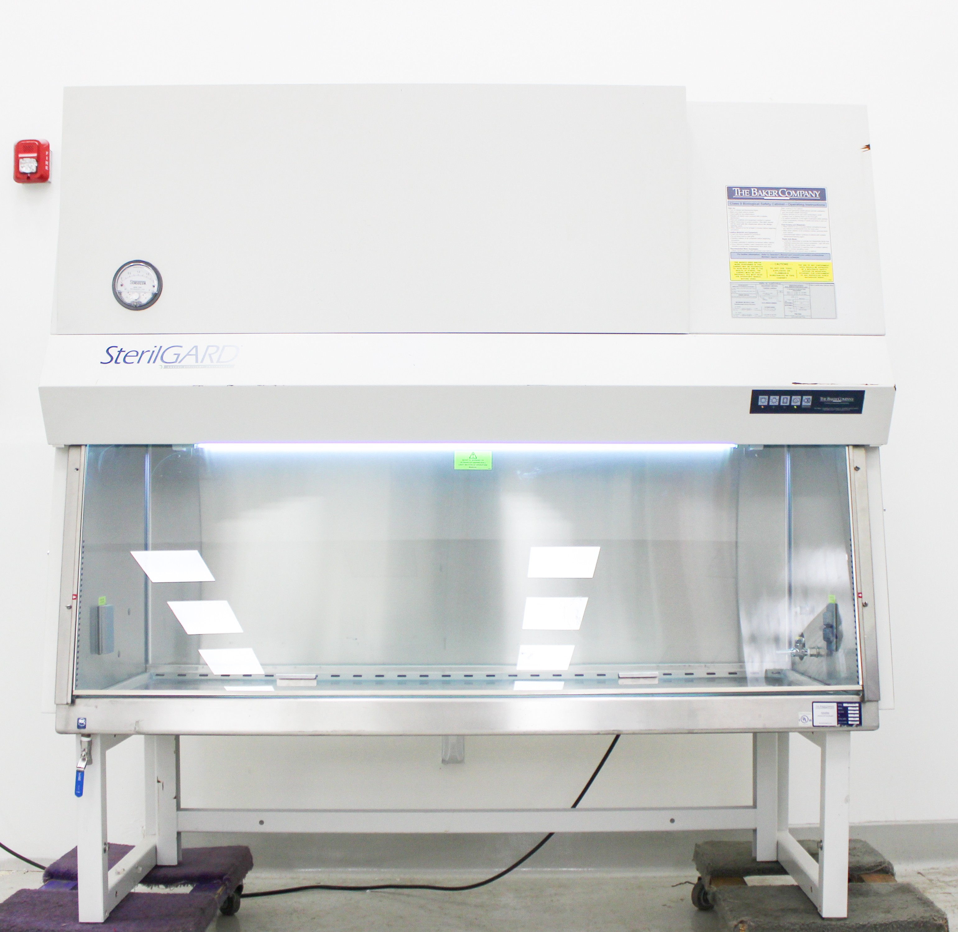 Baker SG 603A-HE Class II Biosafety Cabinet High Efficiency HEPA Filtration