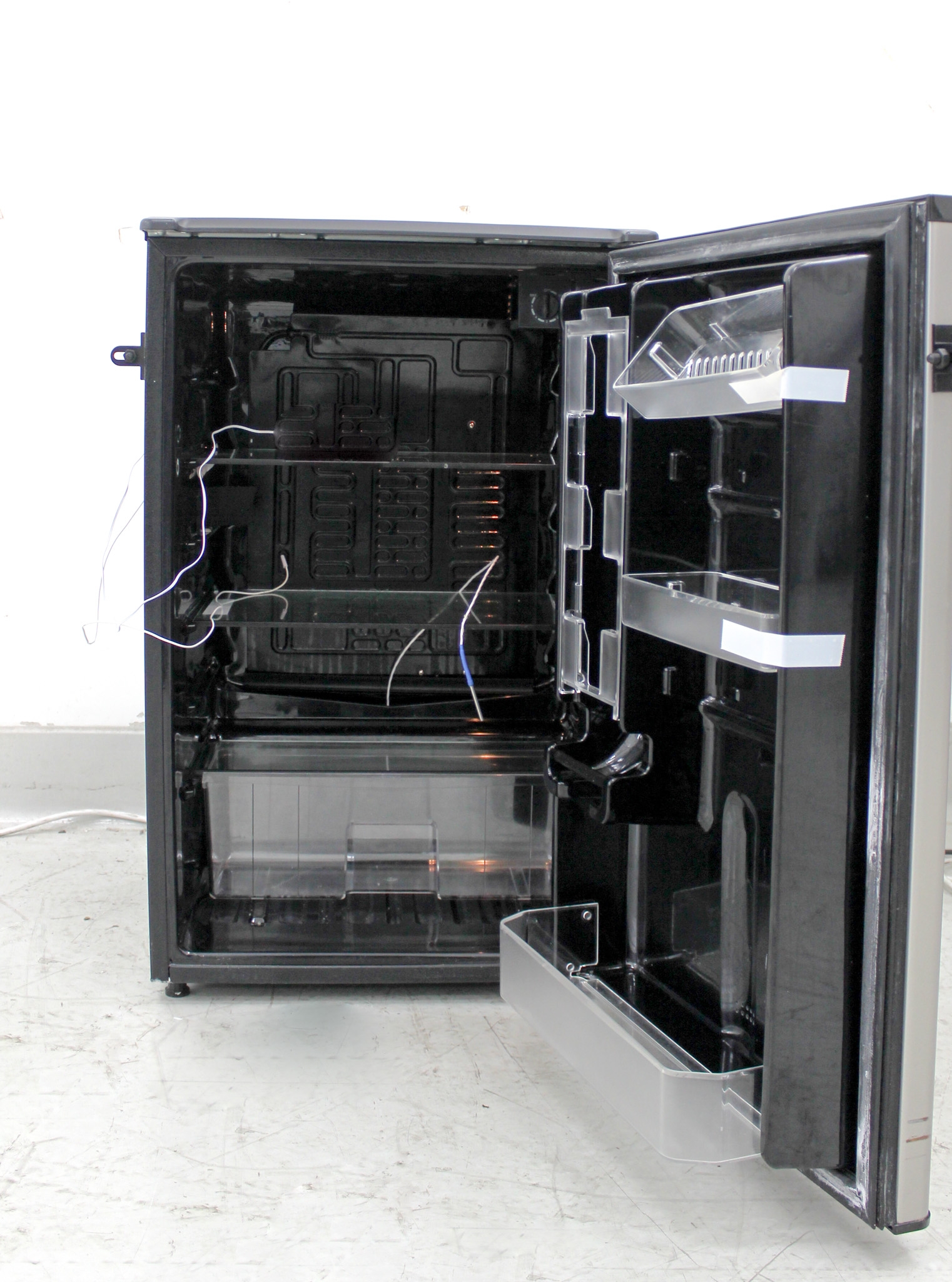 Sanyo SR-4912M Laboratory Refrigerator 4.4 cu. ft. Compact Stainless Steel