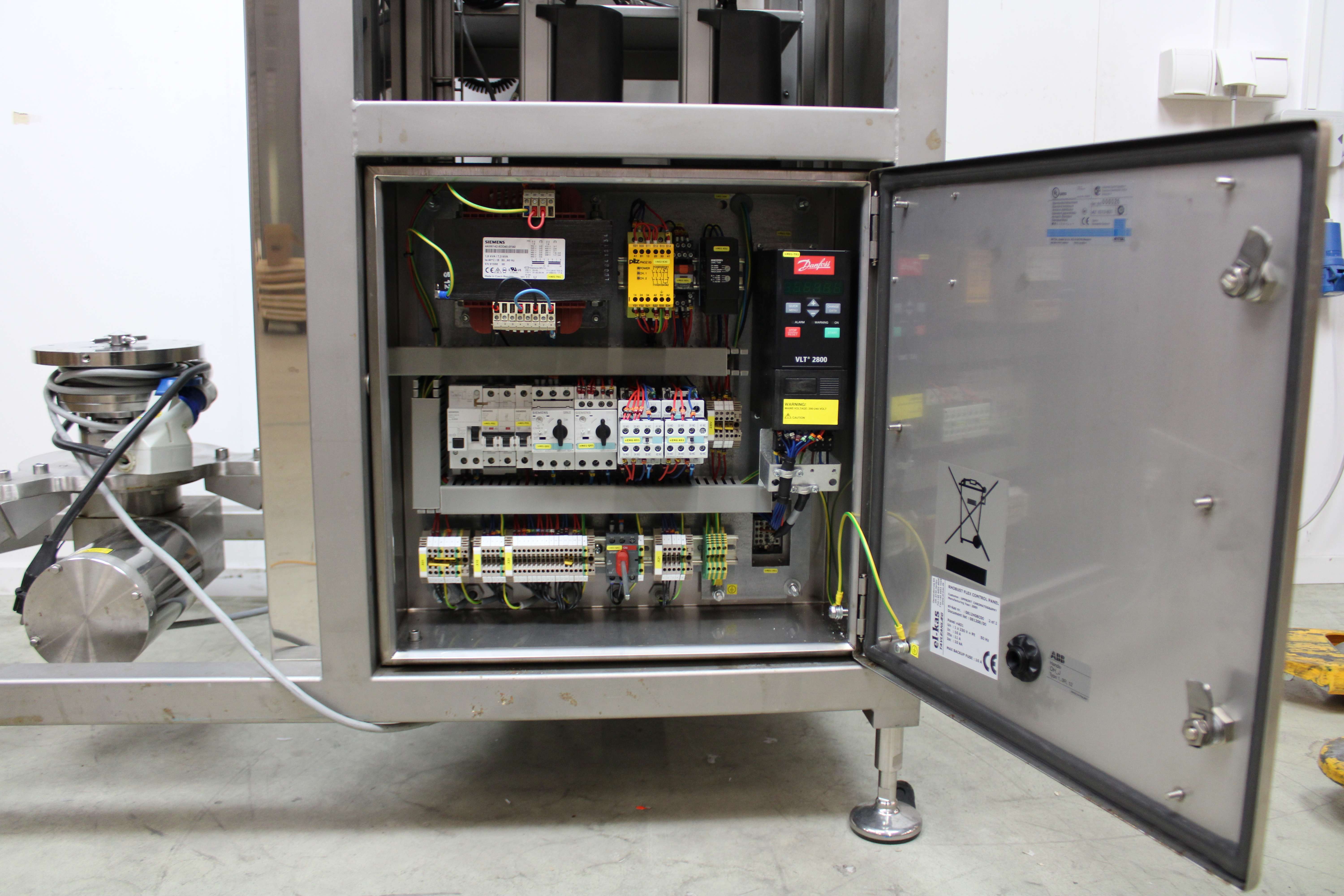 Thermo Rhobust Flex Chromatography System Used 240V Powers On 2008 U.Sales