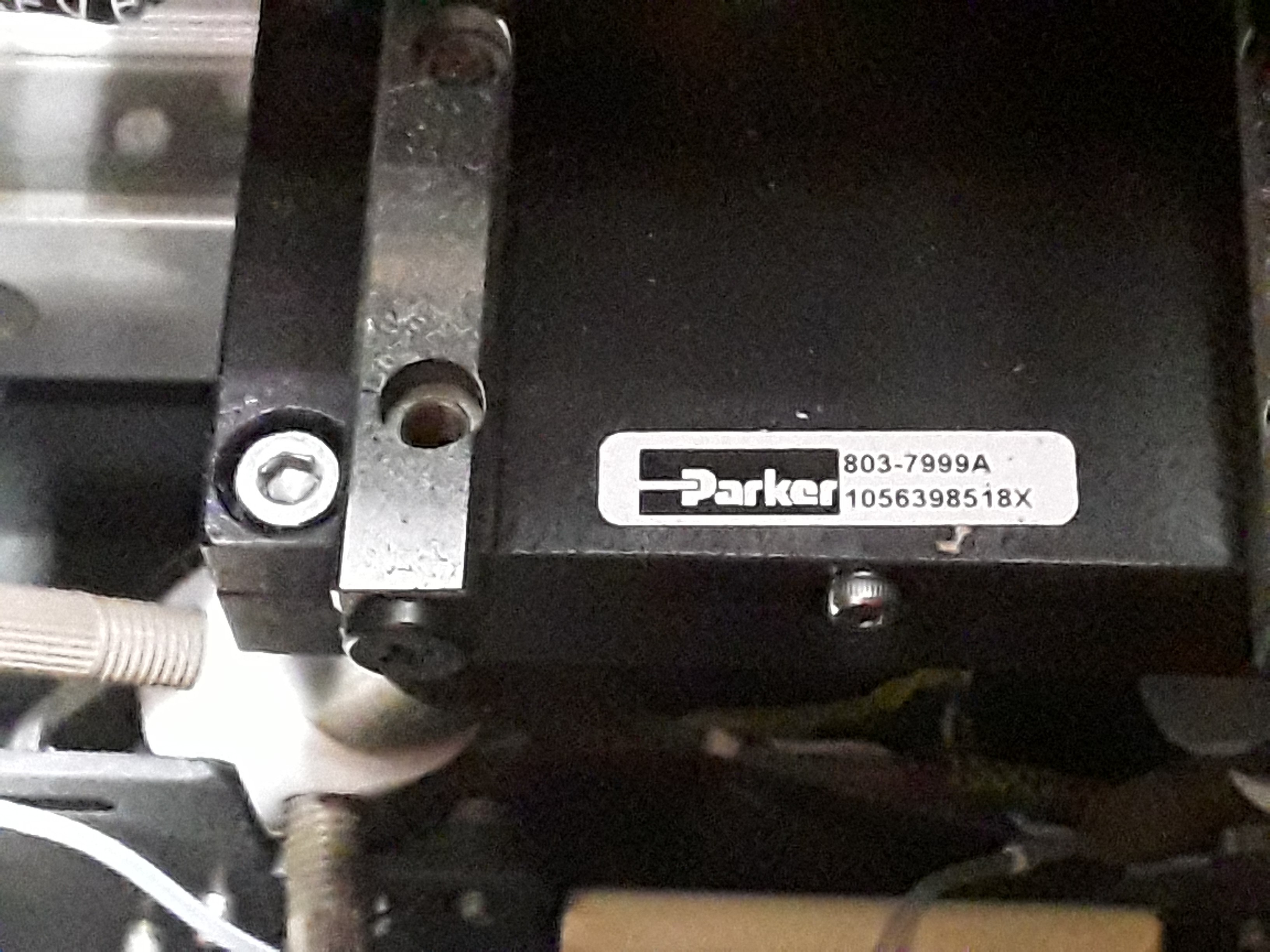 Illumina HiSeq 2000 Genome Sequencer DNA Analysis Dual Flow Cell Scale