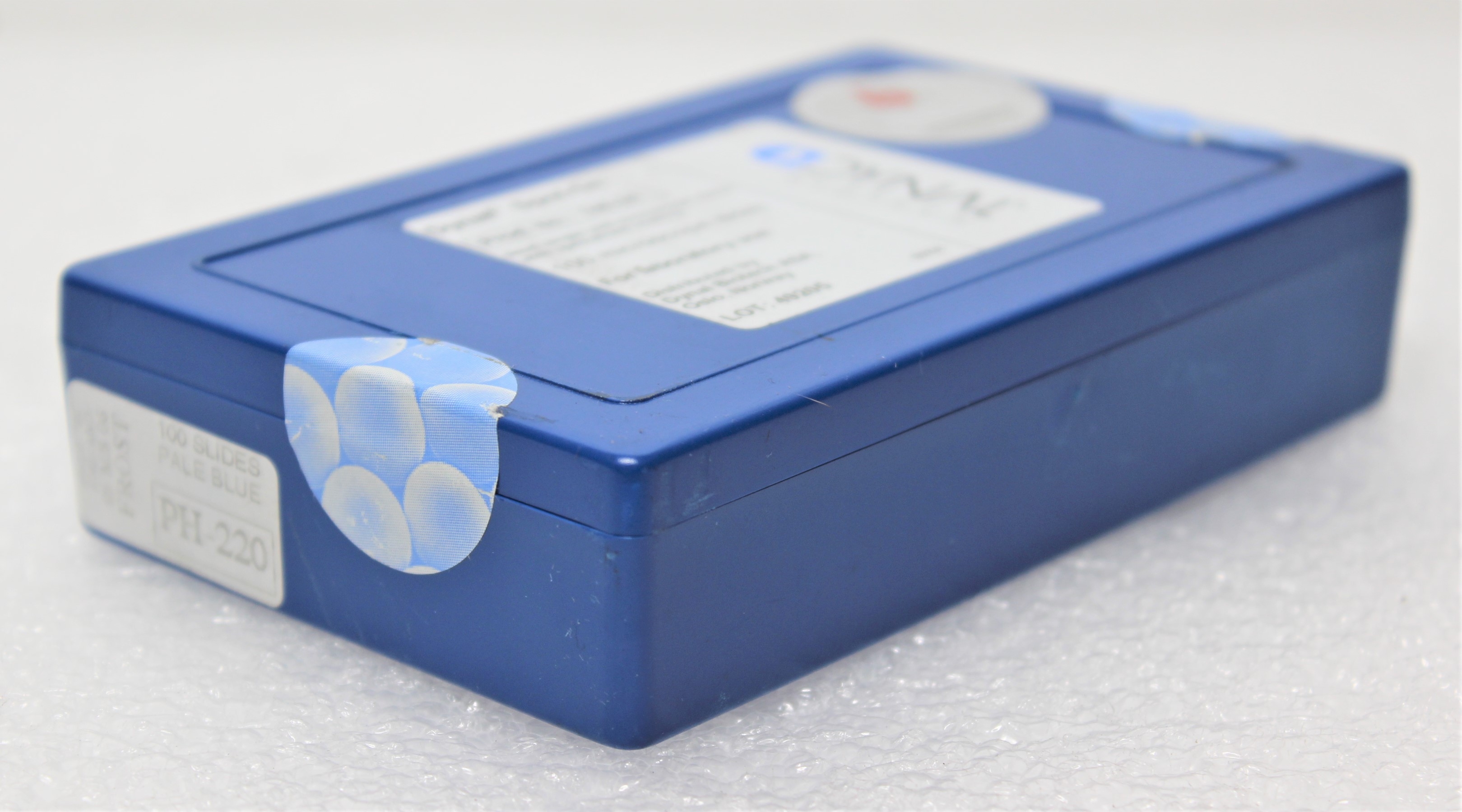 Dynal / Thermo Spot-On 9mm Single Well Microscope Slides for Microscopic Analysis