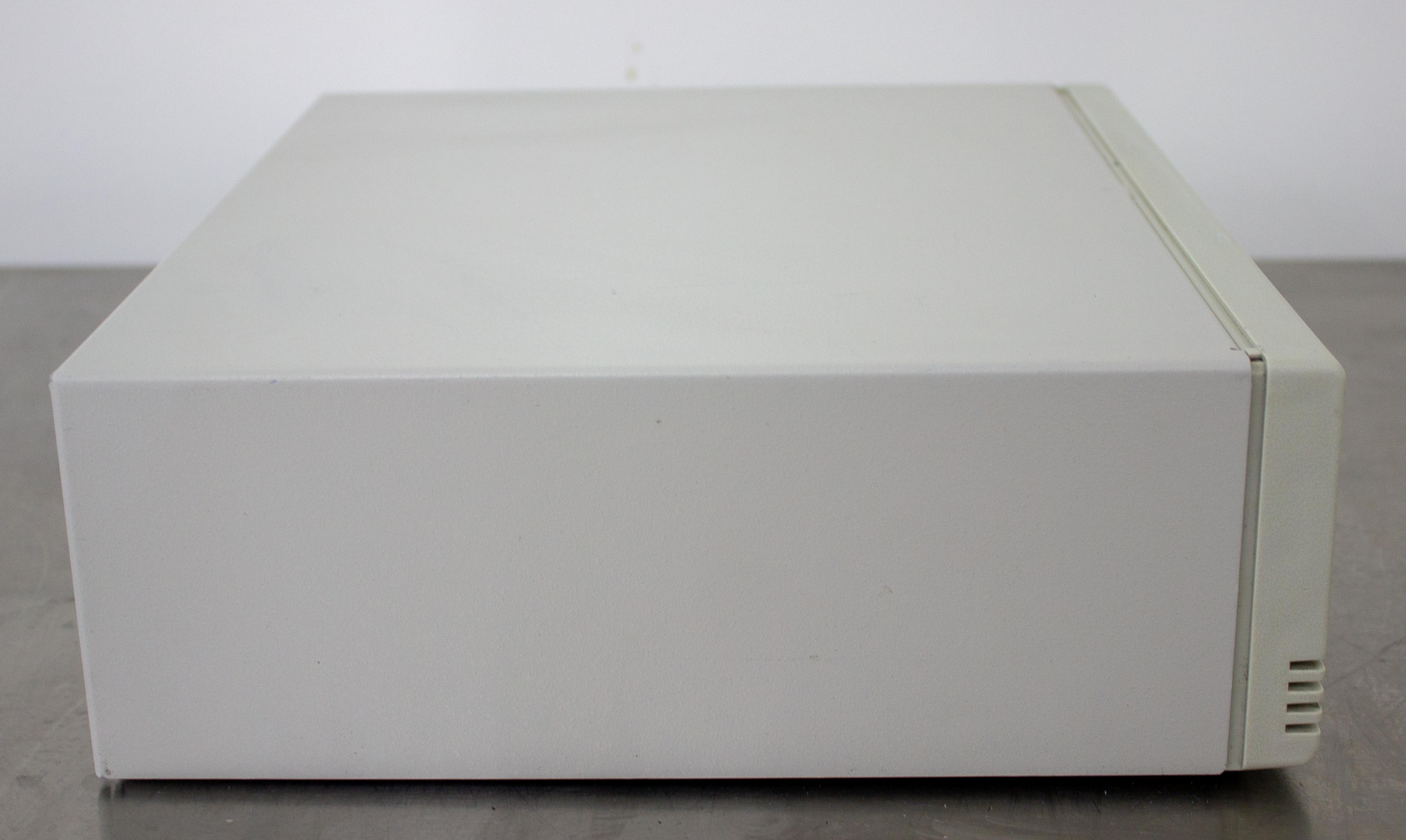 HP 35900E Multichannel Interface Analytical Accessory Converts Signals