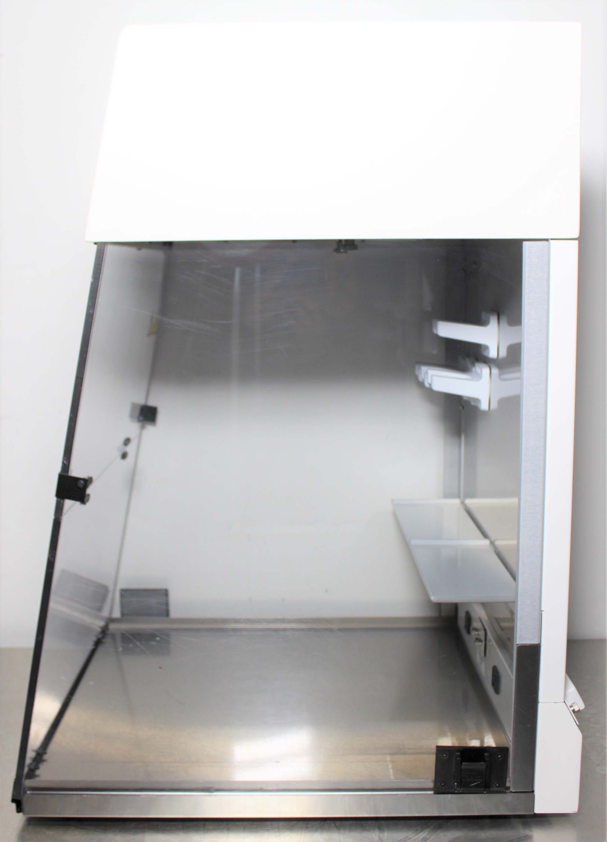 UVP UV3 Hepa PCR Cabinet 95-0434-01 Hood Non-functional AS-IS Sale