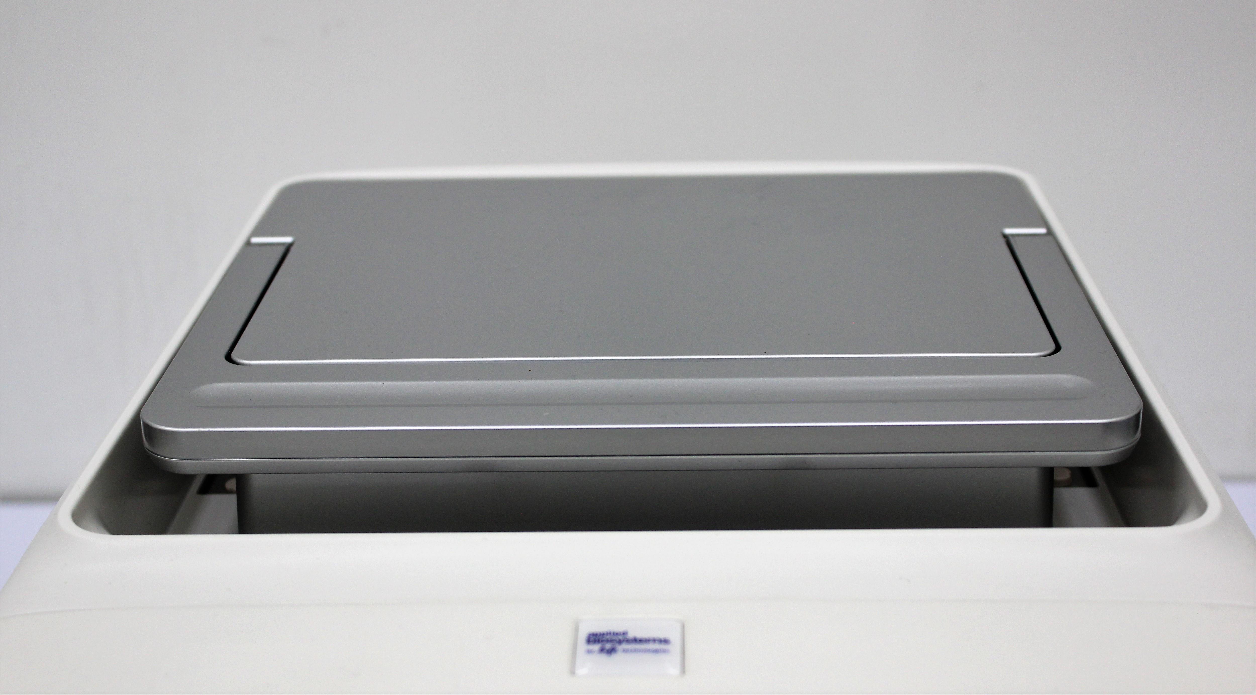 Applied Biosystems 4483636 ProFlex Base PCR Dual 384-Well High-Throughput System