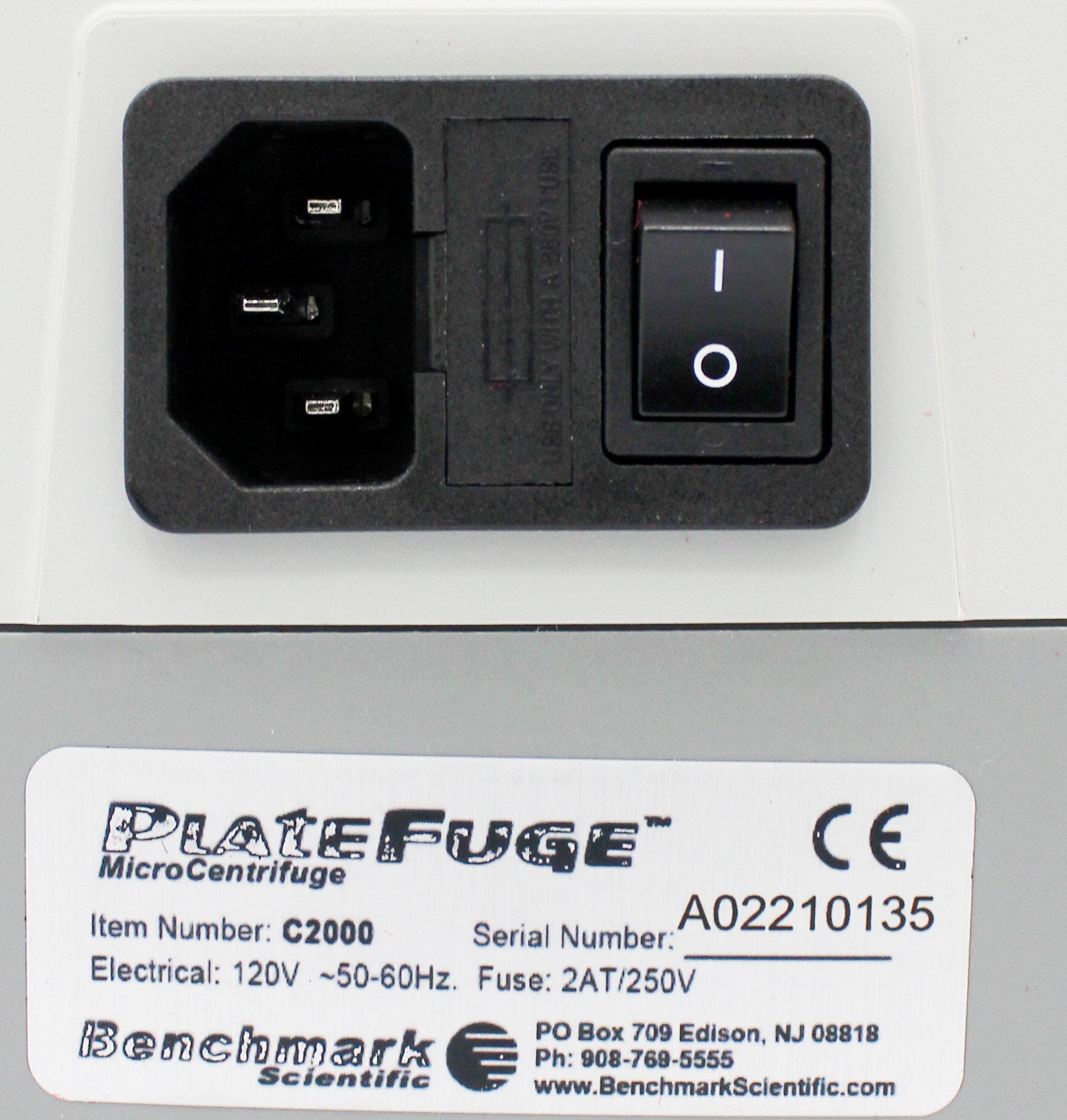 Benchmark C2000 Microcentrifuge 2,550 RPM 2x2 Plate Compact Used E
