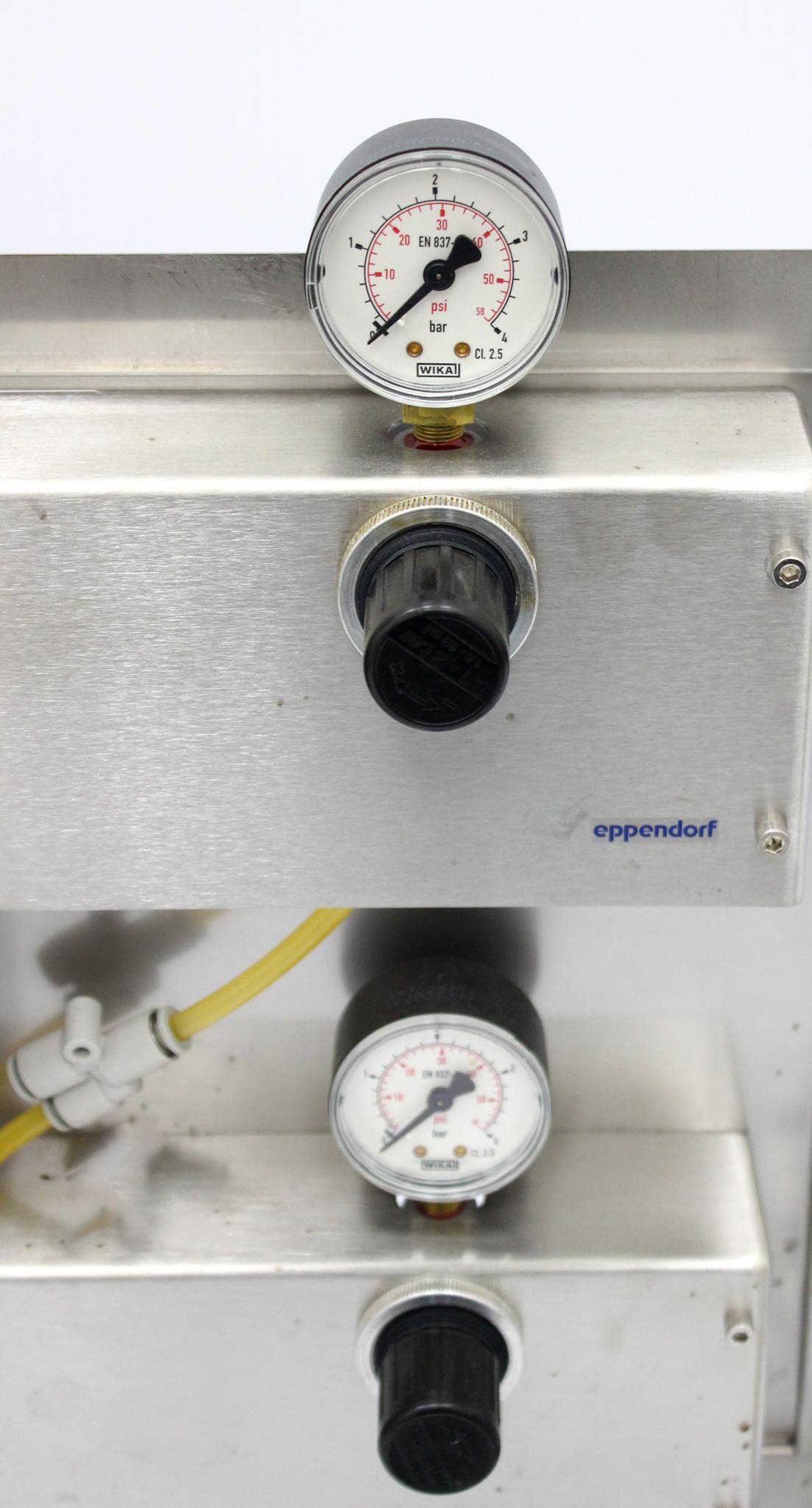 Eppendorf Rotameter Gassing Station Bioprocessing 4-Channel 260sL/h Used