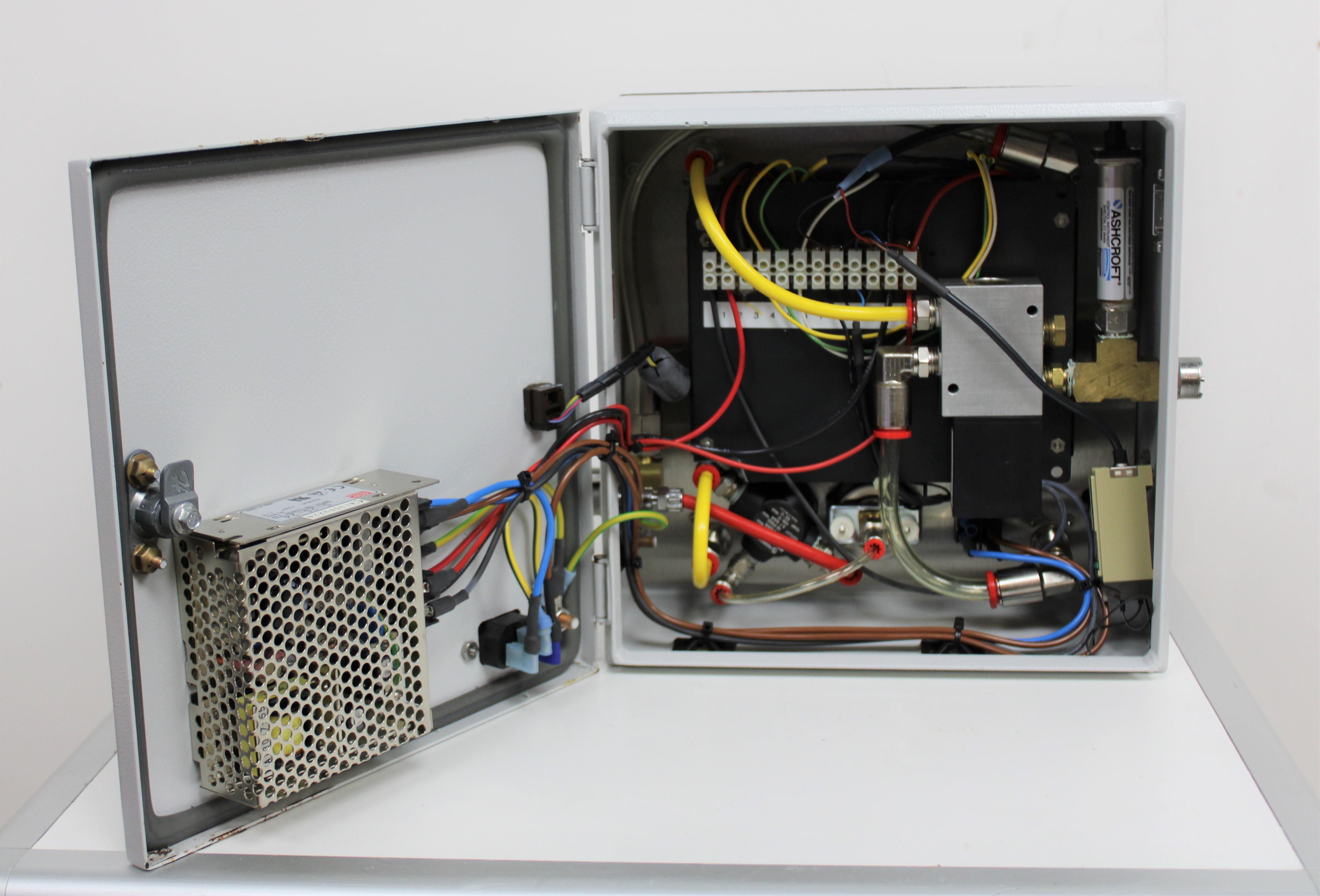 Refine Technology C26-2 Pressure Regulator for Laboratory Applications