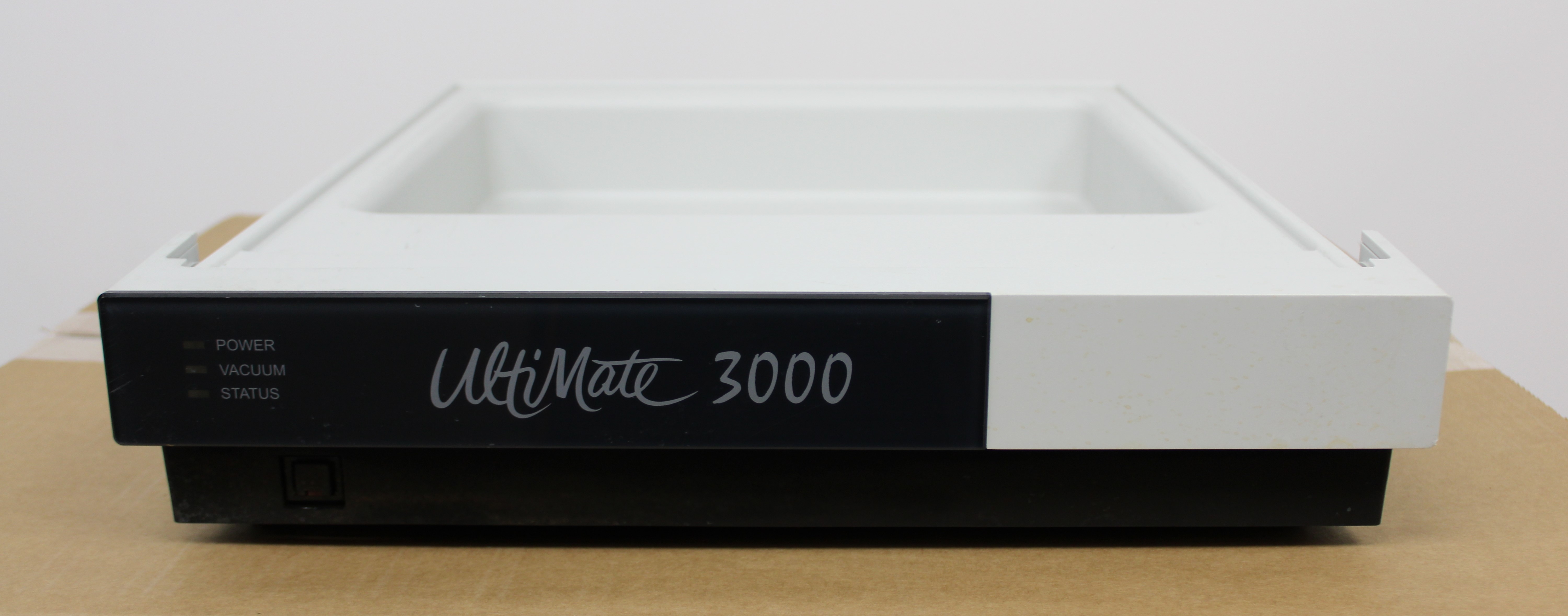 Thermo SRD-3600 Solvent Degasser for UltiMate 3000 Pumps Dual-Gradient Support