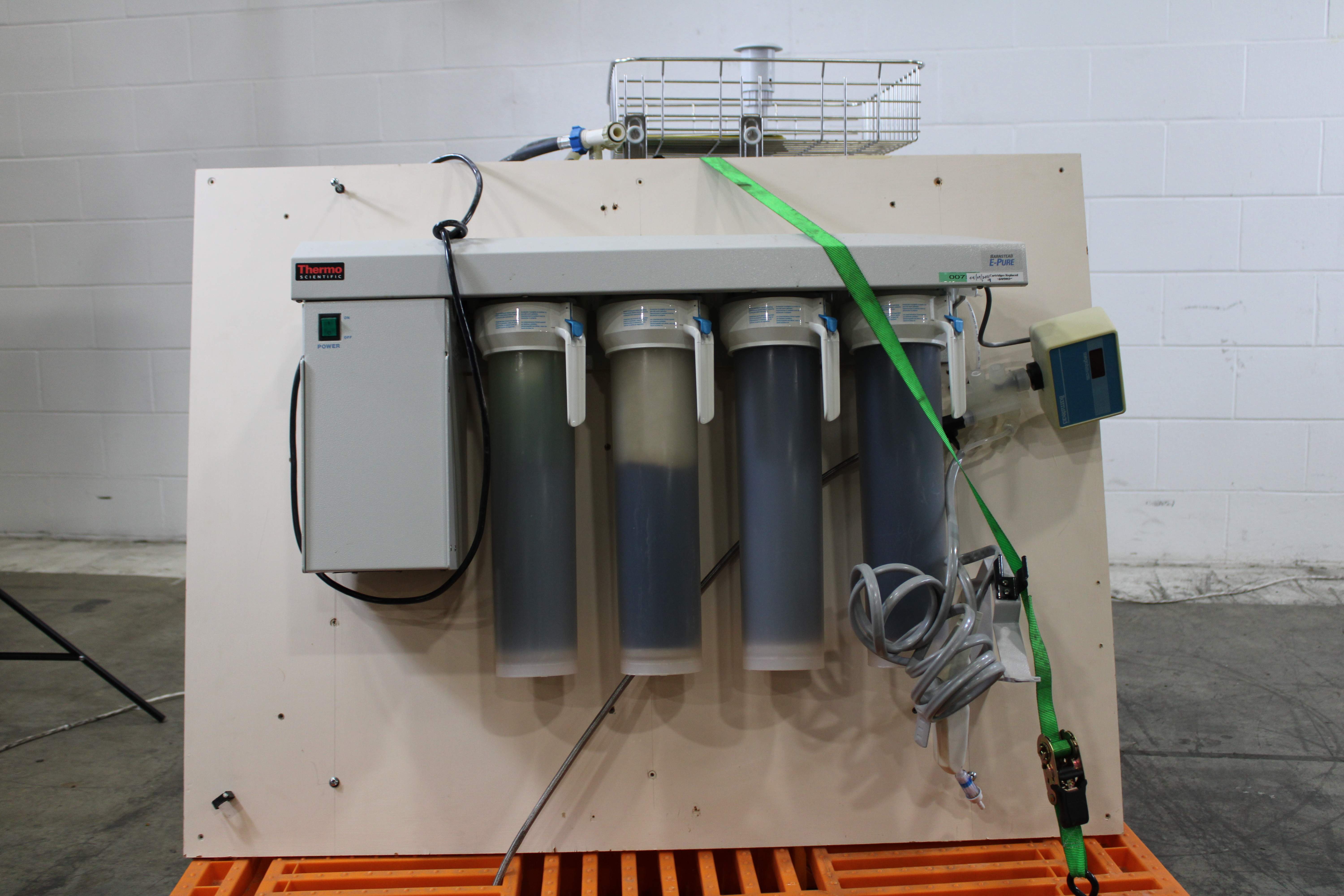 Thermo Forma 8845 Lab Equipment Glass Washer with 247 lb Load Capacity