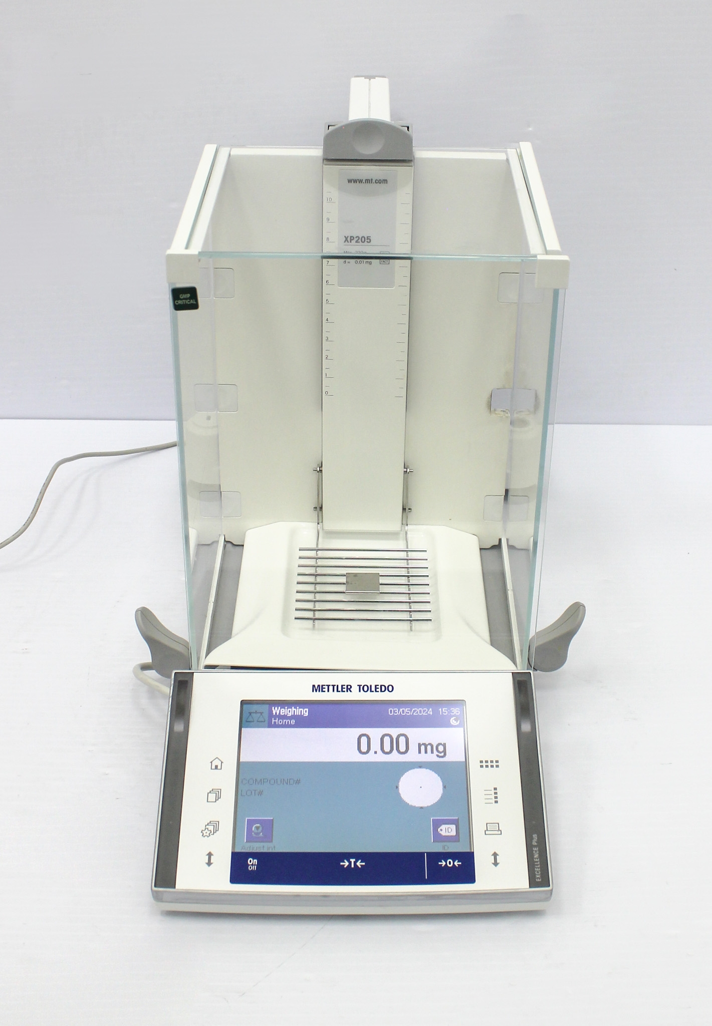 Mettler XP205 Analytical Balance Scale Bluetooth Touchscreen 220g Capacity