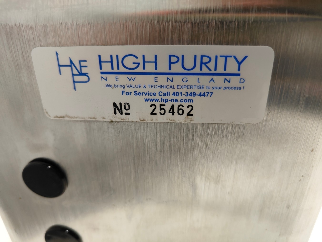 High Purity Quattroflow 1200 Diaphragm Pump 0.1-20Lpm 140F Max Temp