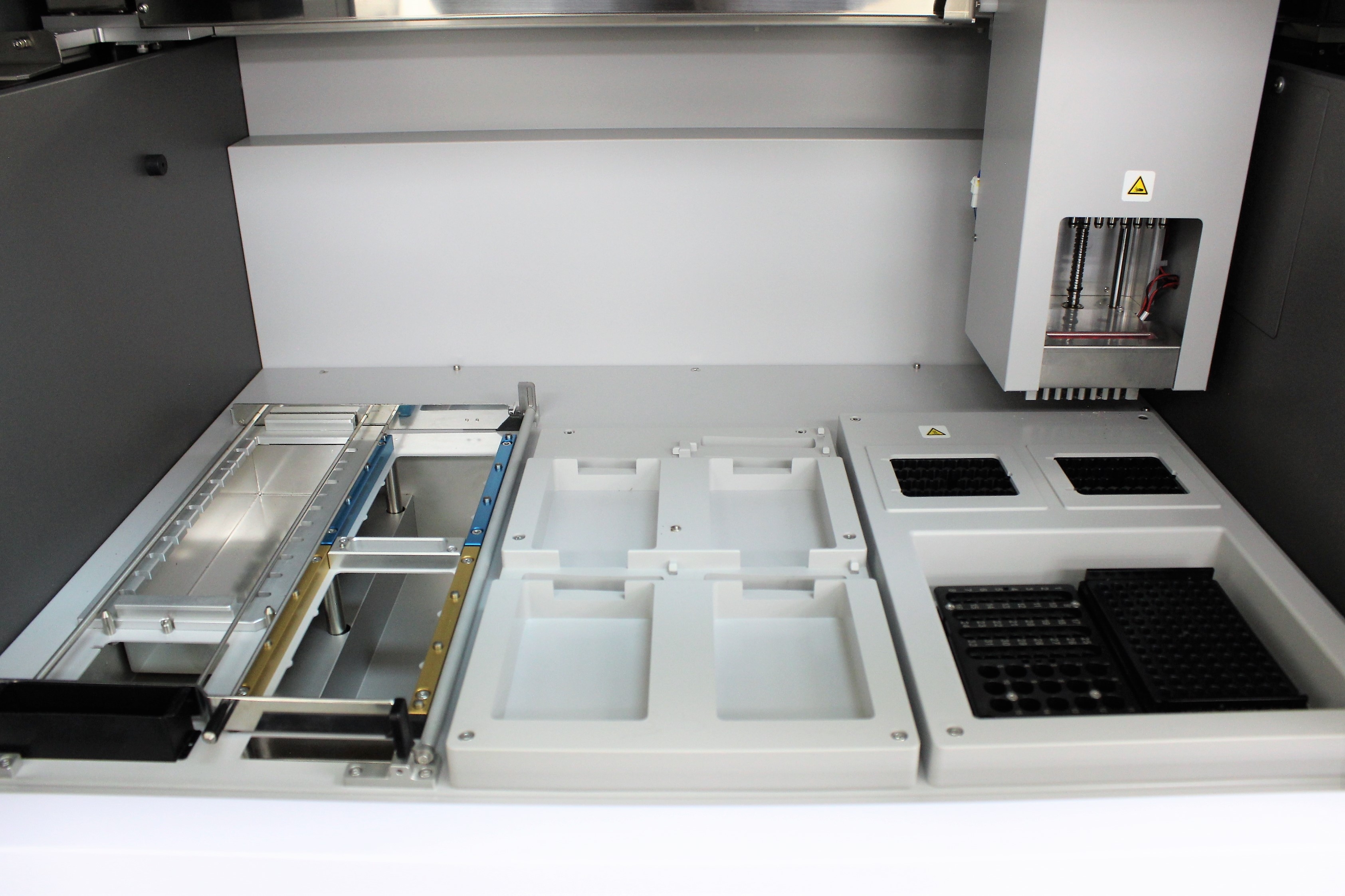 Roche MagNA Pure LC 2.0 Nucleic Acid Preparation Instrument Used