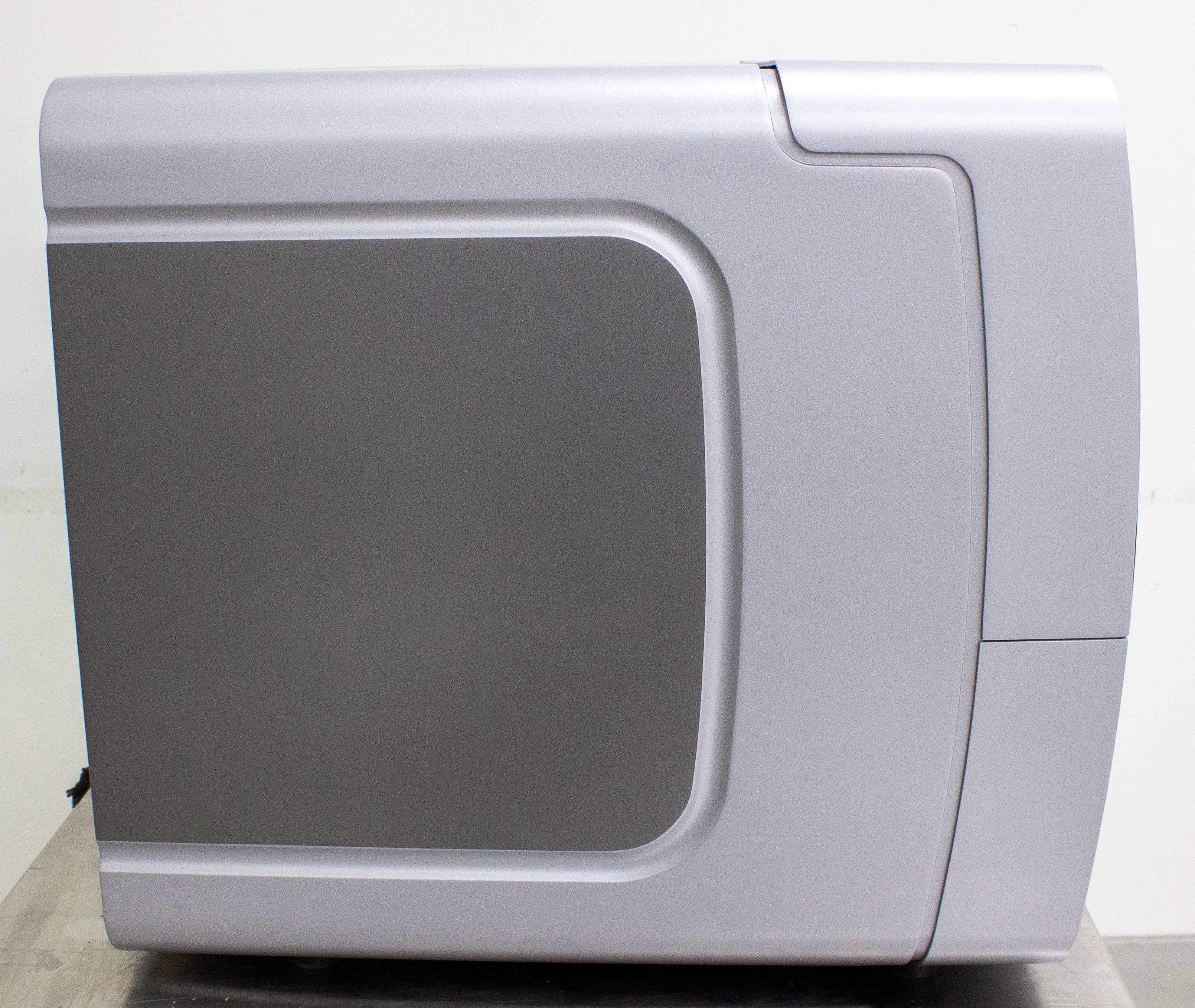 Qiagen QIAcube Automated DNA/RNA/Protein Purification System