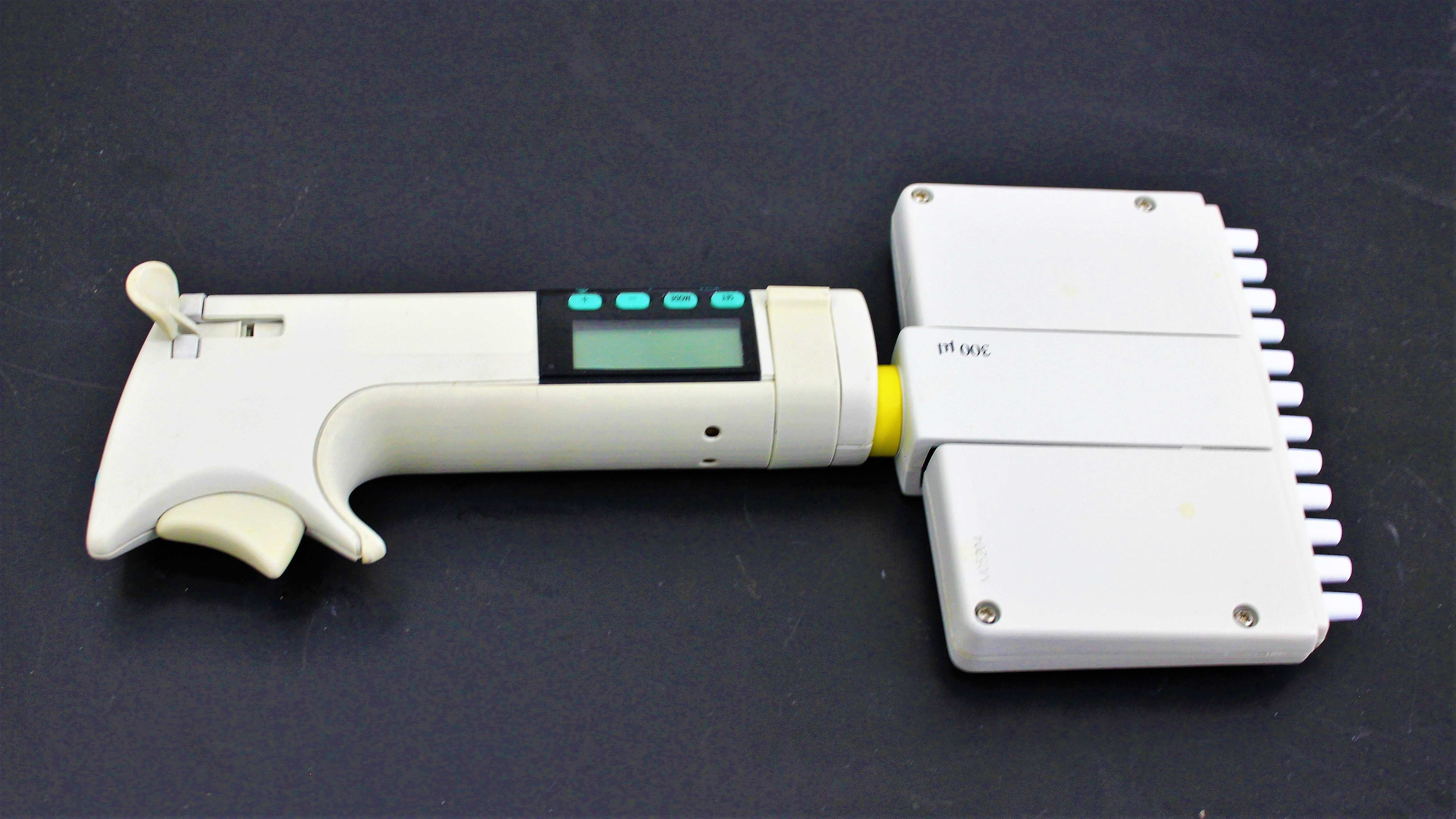 Thermo Labsystems Finnpipette 12 Channel 300uL Multichannel Pipette Used