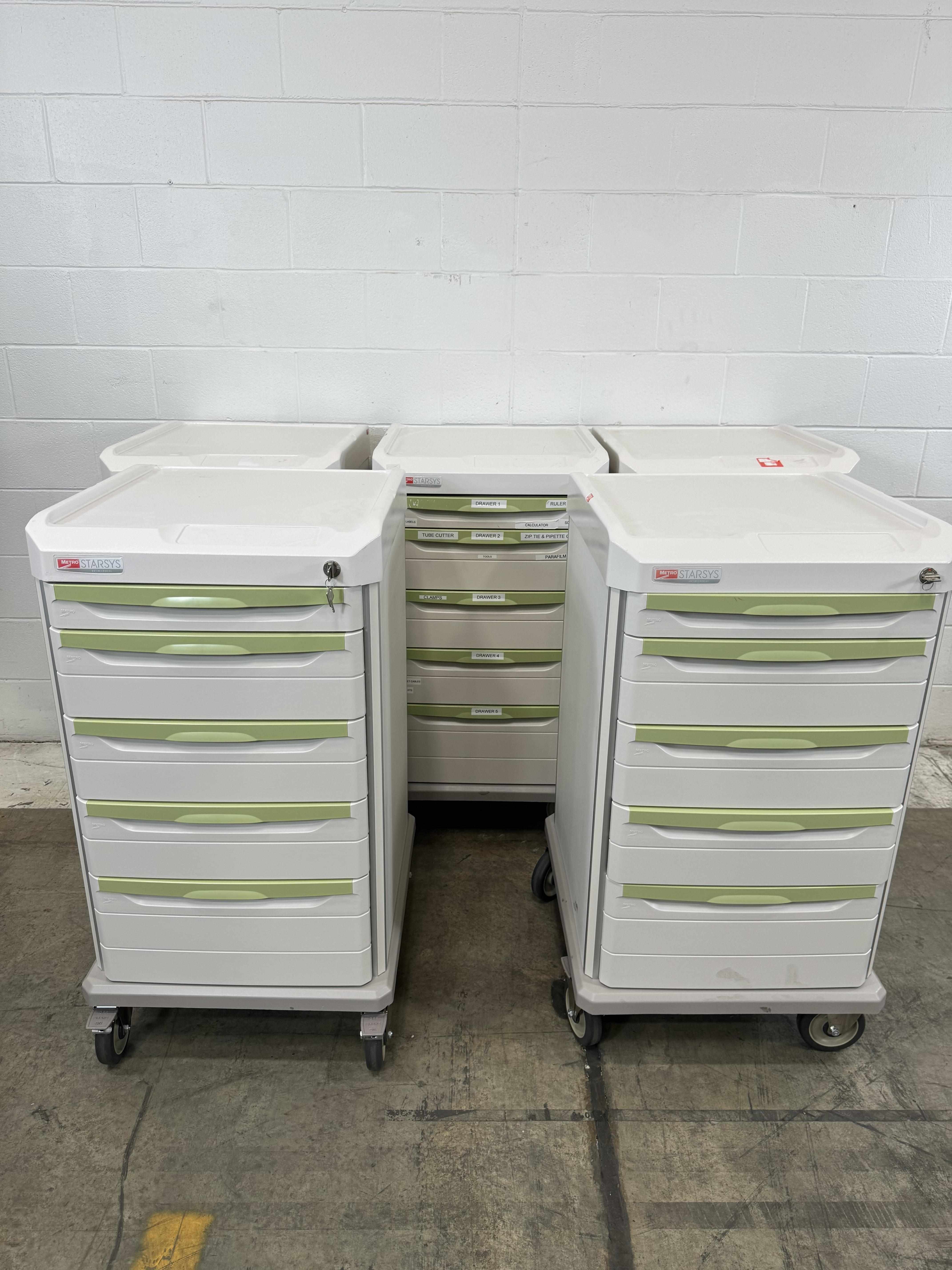 Metro Starsys Med Surg Cart with Locking Drawers and Antimicrobial Protection
