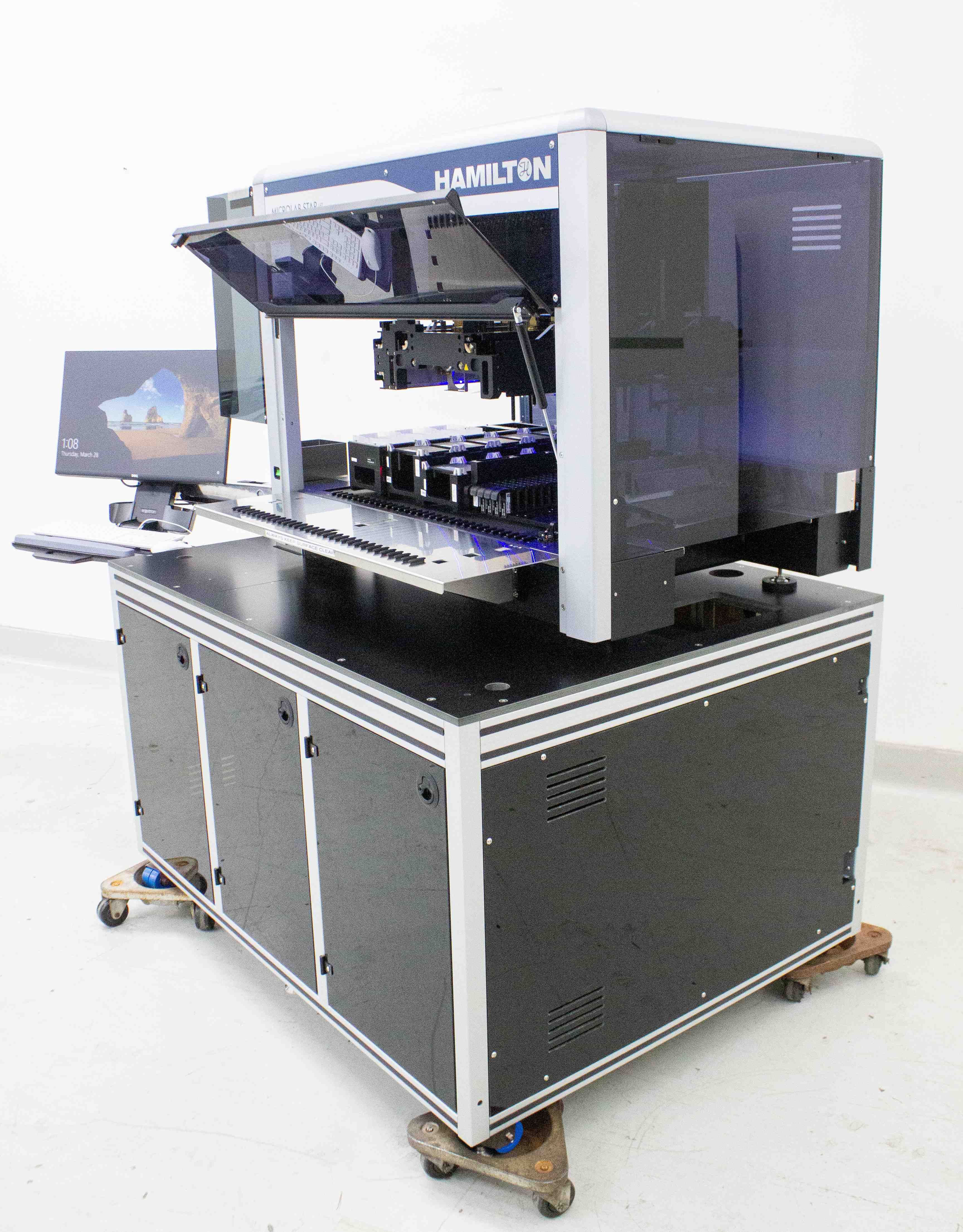 Hamilton Microlab STARlet Liquid Handler Automated Pipettor Includes Computer