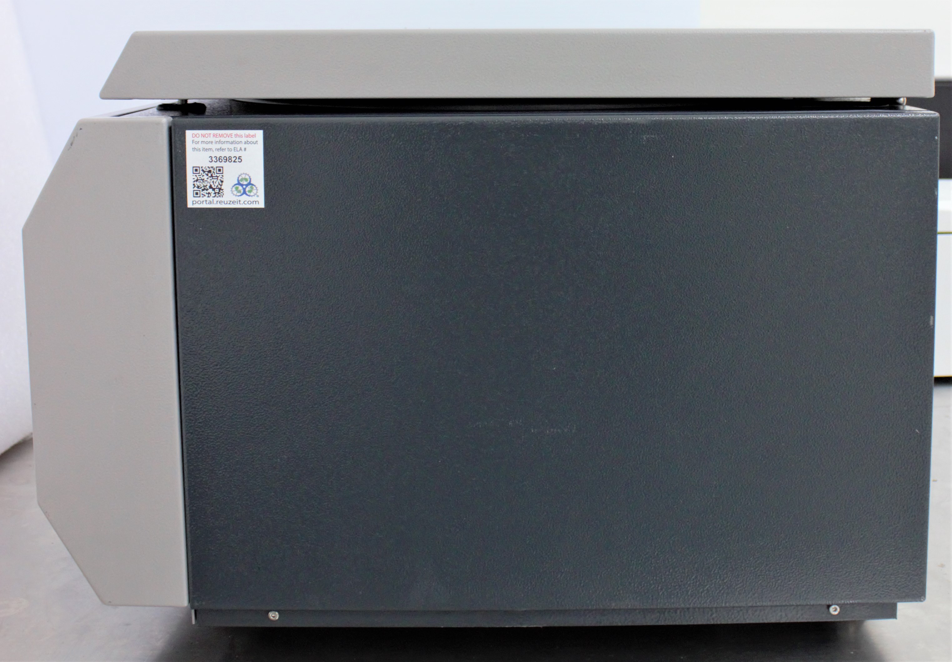 Jouan C4-22 Benchtop Centrifuge 7500RPM 4x750ml Temp Control Precision Use