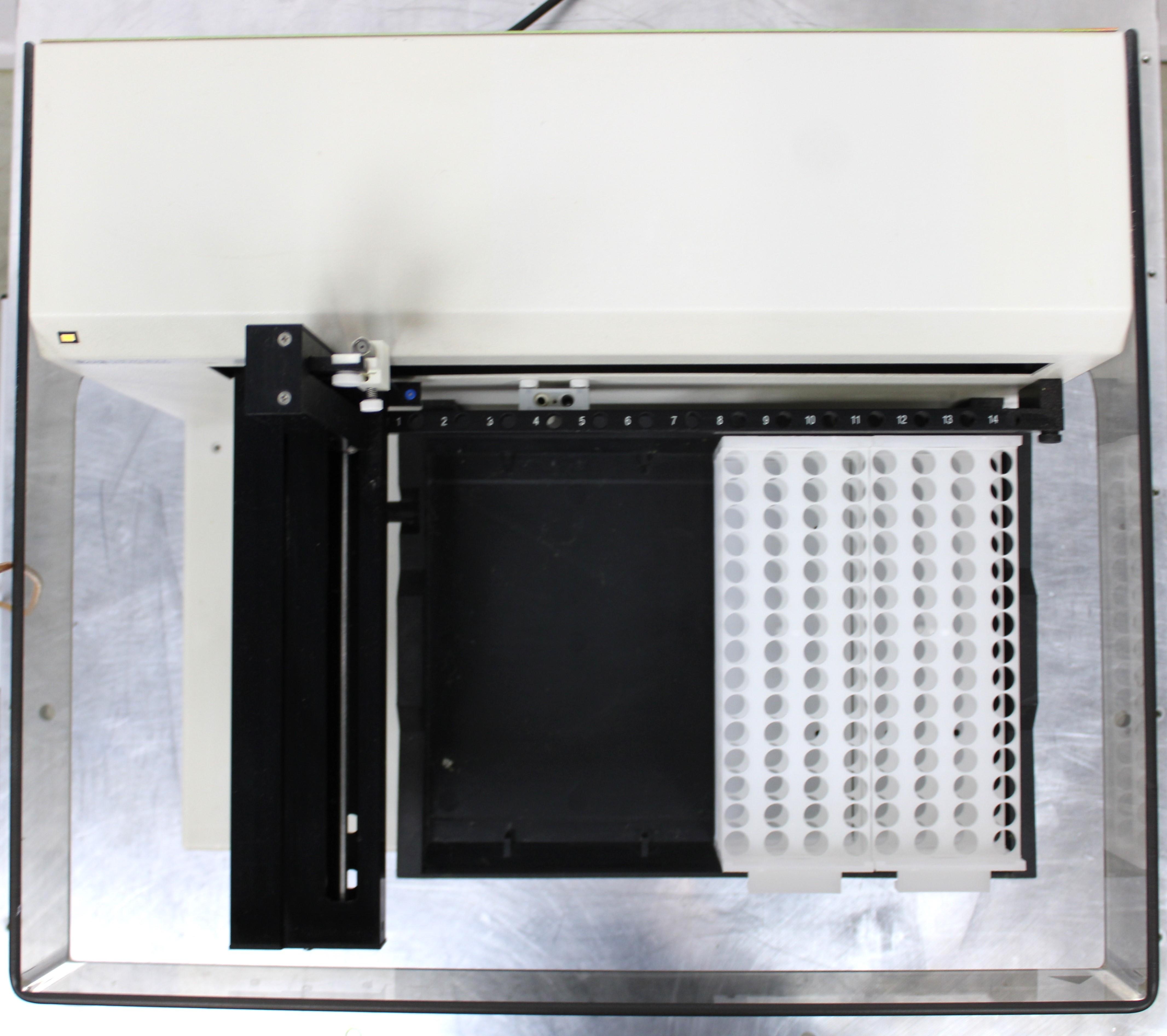 Hewlett Packard G1811A XY Autosampler with Stationary Racks & Tray 240V