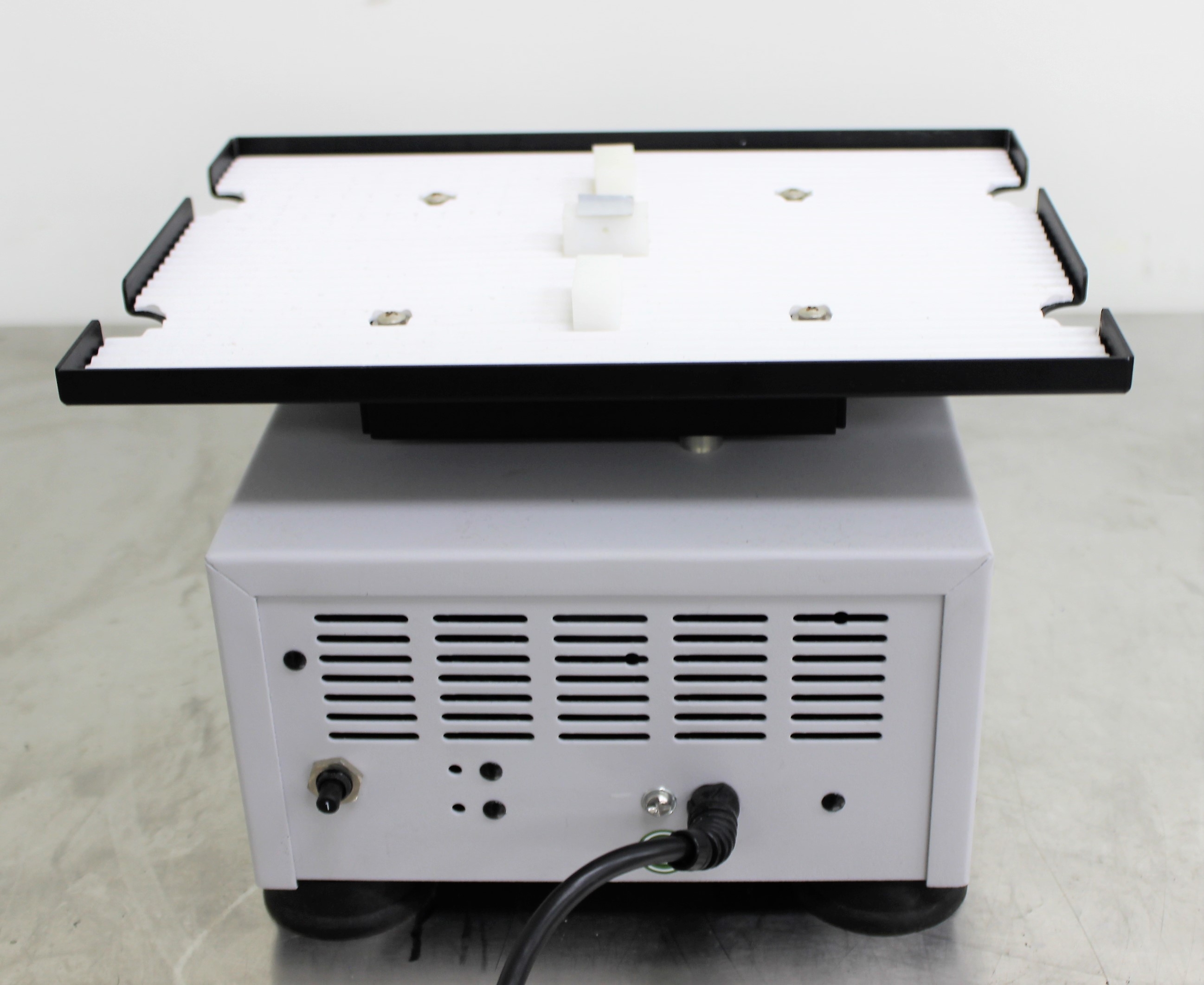 Thermo Scientific 4625 Lab Shaker VG Condition 40-1100 RPM US 120V