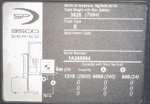 Crown SP 1500 Order Picker with Fixed Forks 24V 3000 lb Capacity 408in Lift