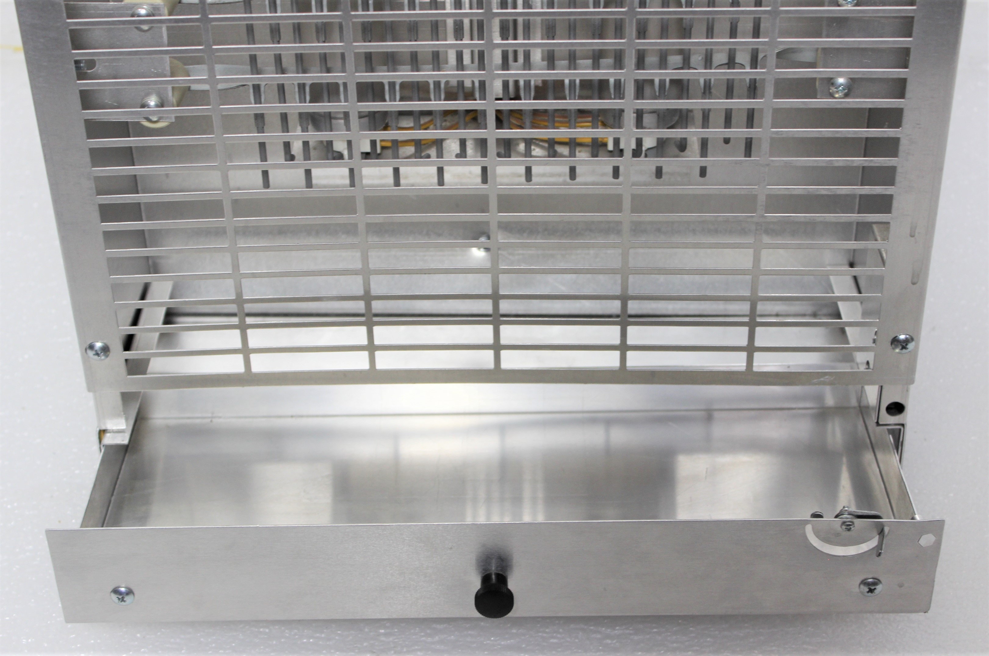 Gardner AG-970 Electrocutor Insect Trap 80W, Non-Chemical, 2500 sq. ft. Range