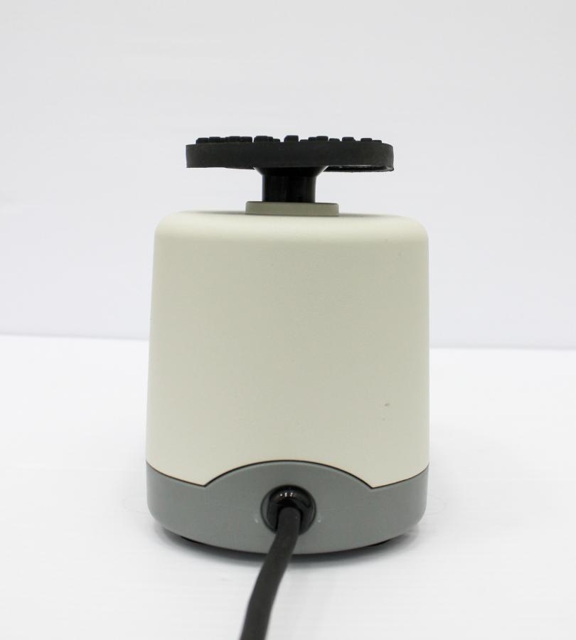 Fisher Analog Vortex Mixer 02215414 Small Bench Vortexer 300-3200 RPM Used