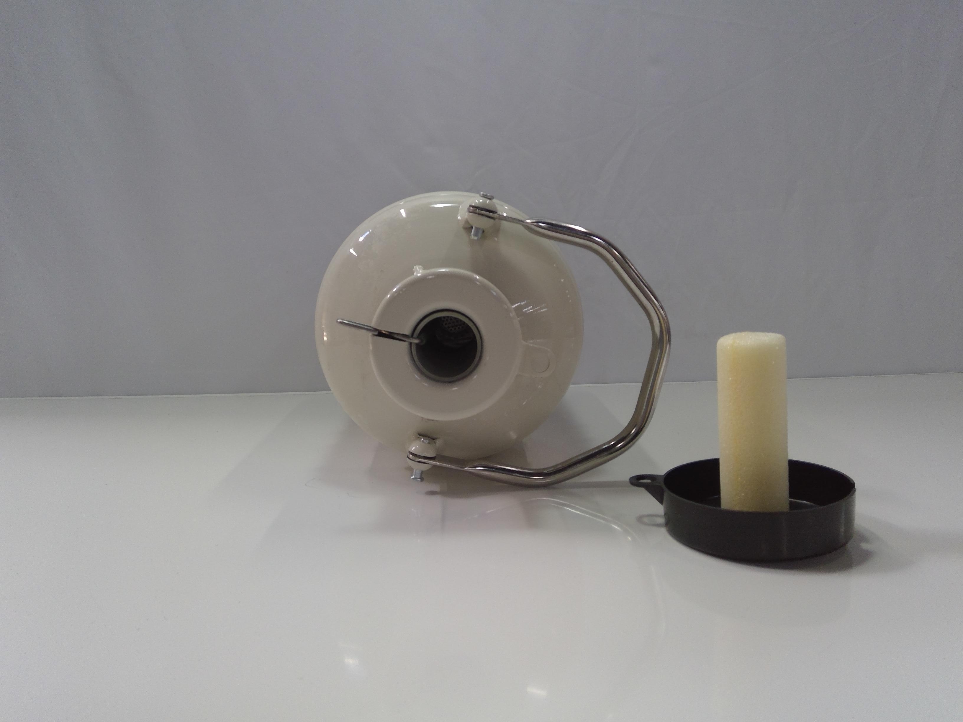 Thermo Scientific 819 Arctic Express LN2 Dewar for Biological Sample Shipping