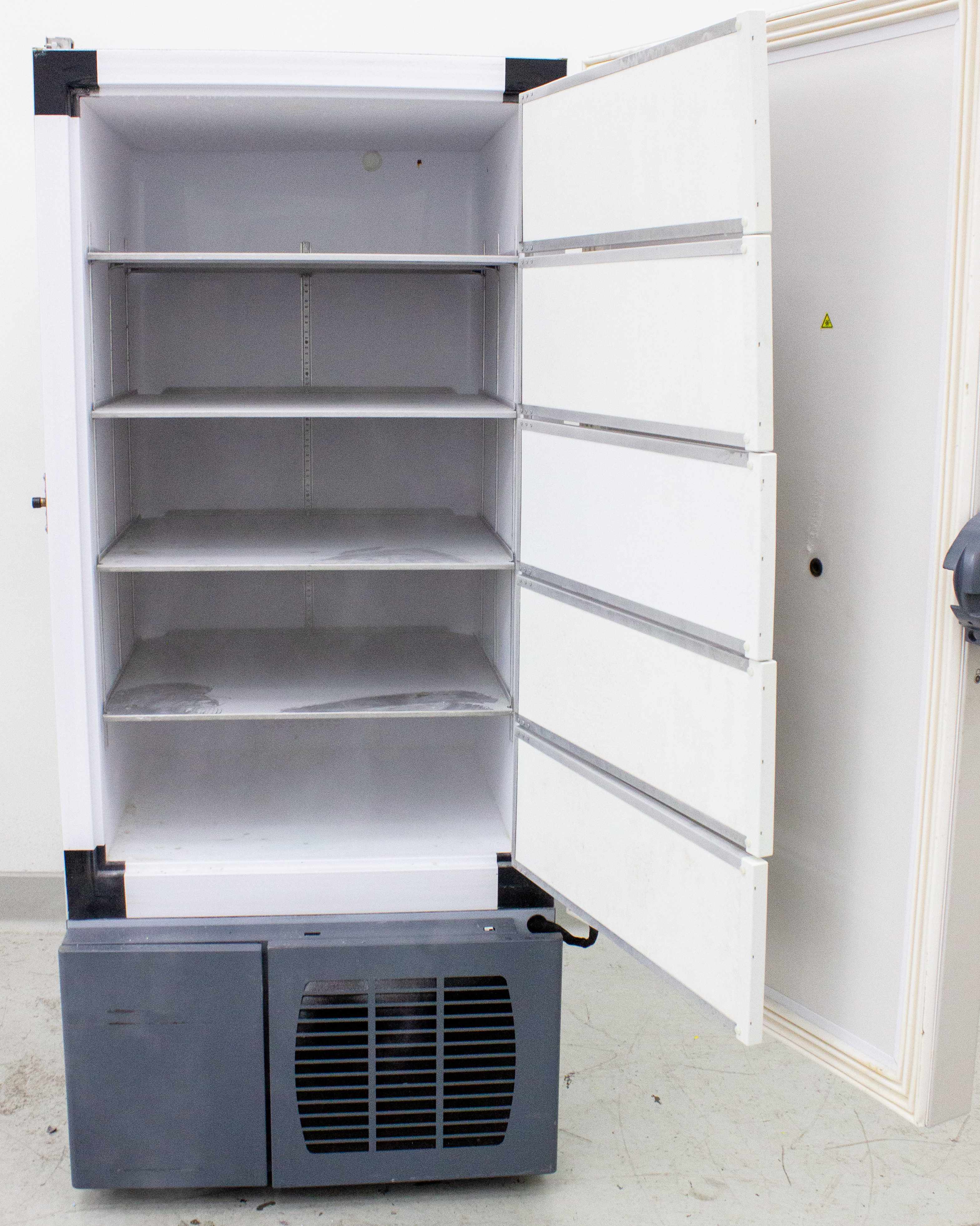 Thermo UXF50086D60 Revco Ultra Low Temp Freezer Capacity -86C 24.1 cu ft