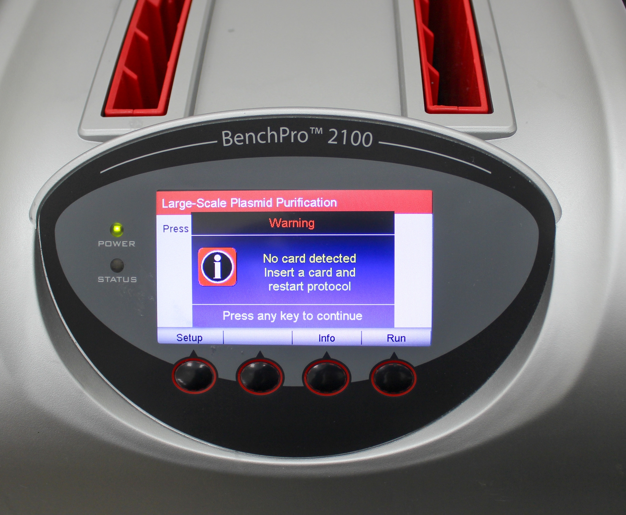 Invitrogen BenchPro 2100 DNA Purification System 2 Preps 100-125mL Capacity