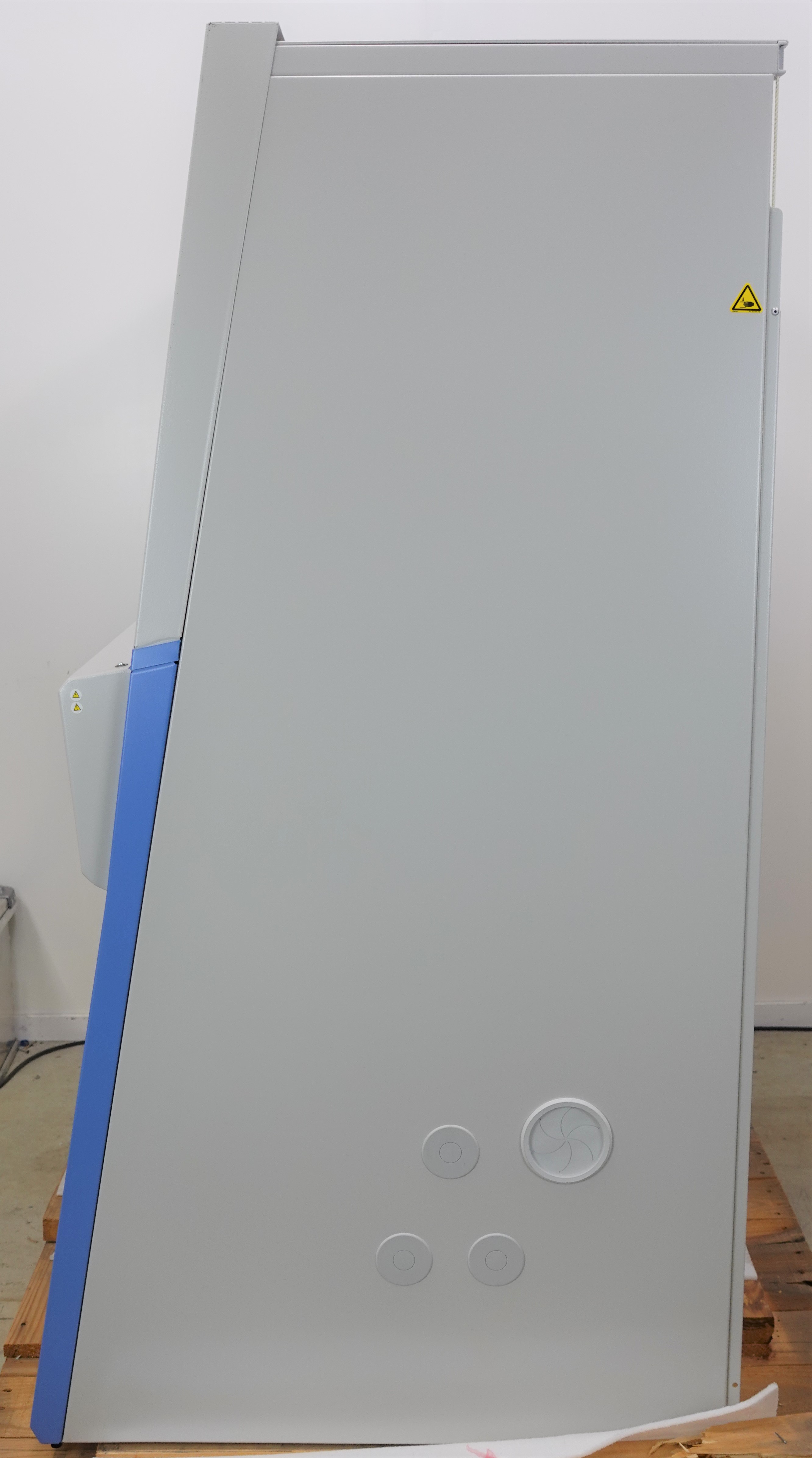 Thermo 1351 2A Biosafety Cabinet Automa Airflow Comp 5ft HEPA Filter