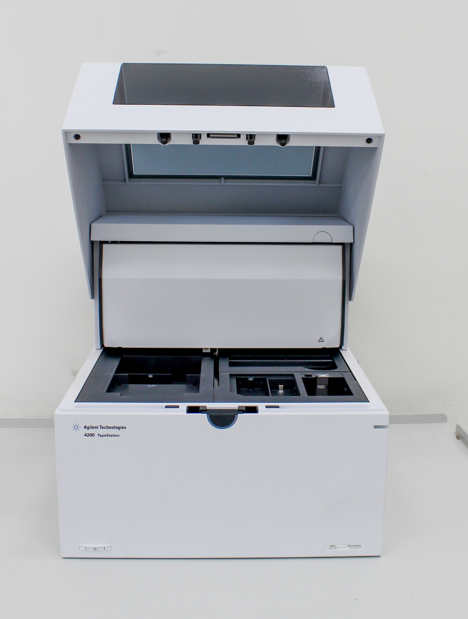 Agilent 4200 Tapestation Electrophoresis System DNA-RNA Analysis 96-Sample
