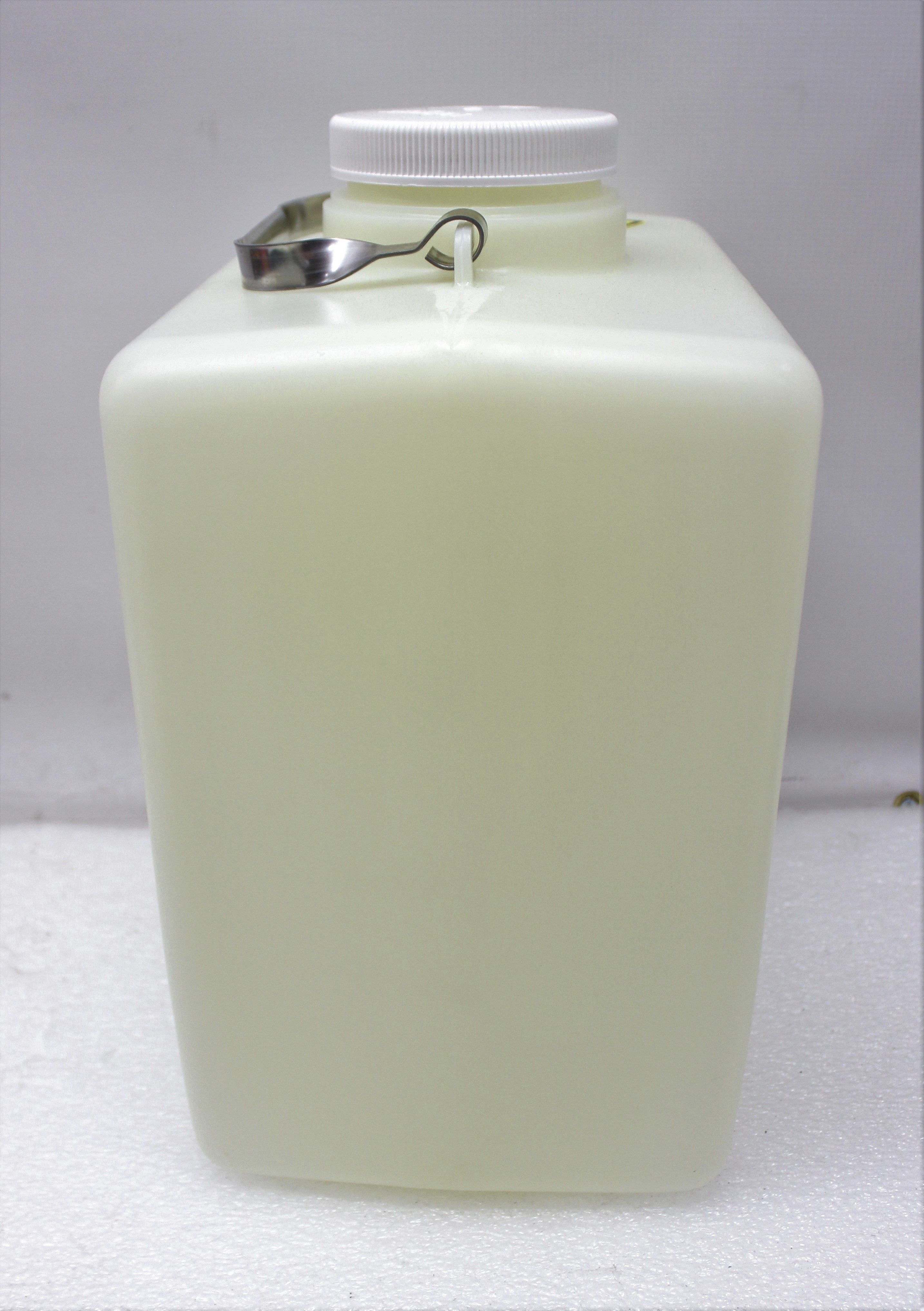 Thermo 2211-0050 Nalgene HDPE Carboy 5gal Leakproof Durable Turn-Key Used