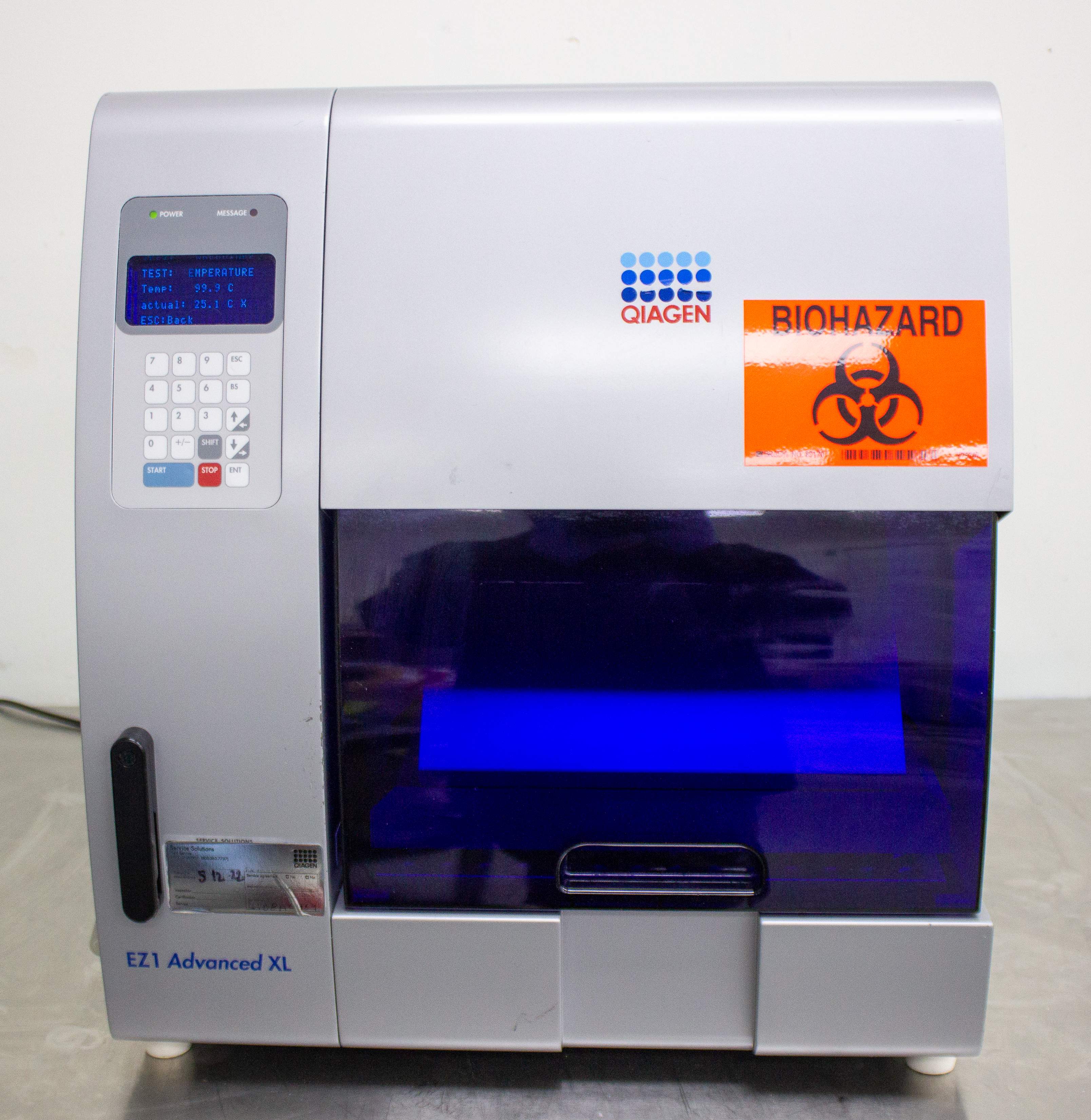 Qiagen EZ1 Advanced XL Nucleic Acid Purification System 14 Samples Automating