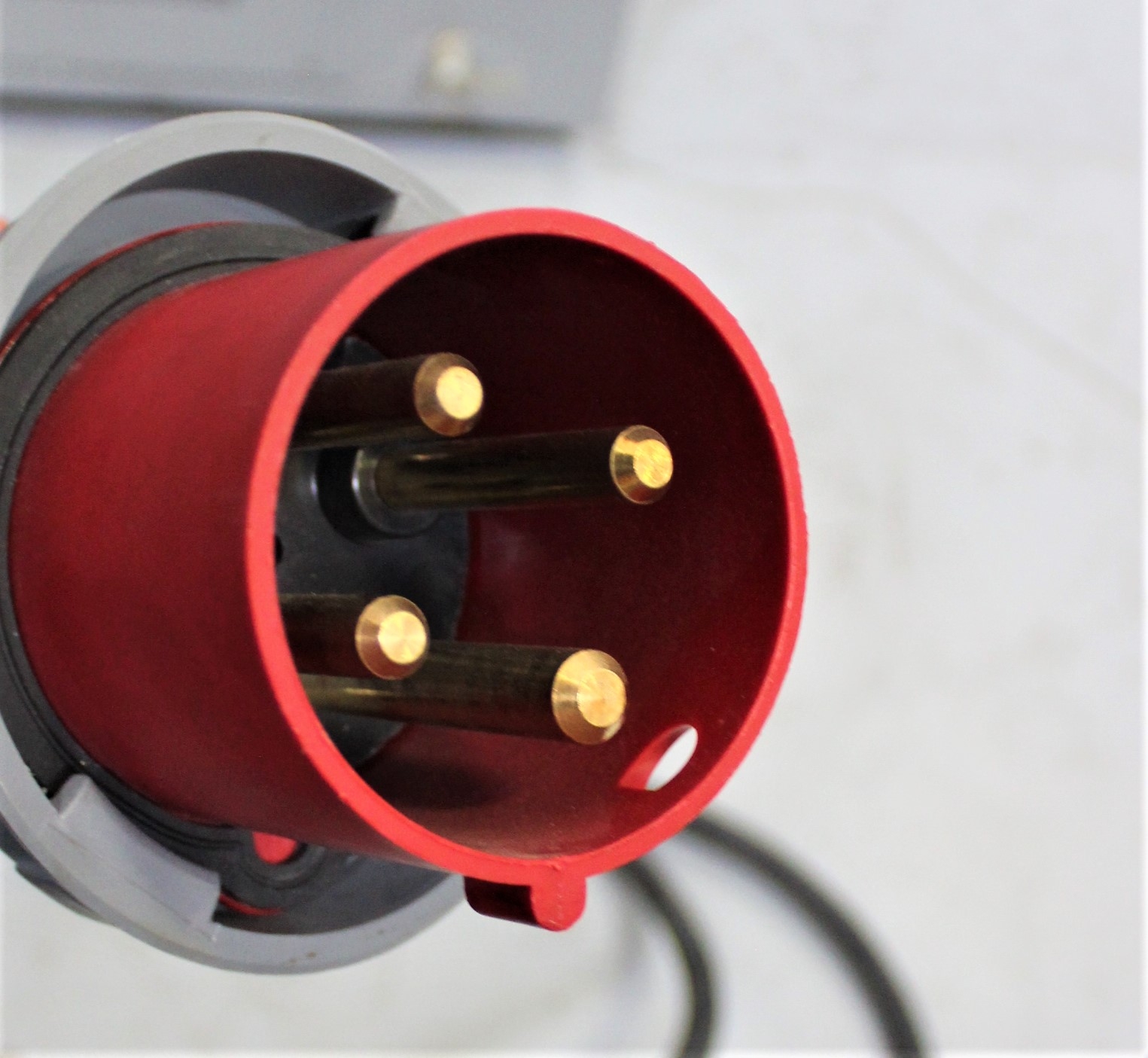 Thermo Neslab ThermoFlex2400 Chiller Heater Quiet Performance -5C to +50C