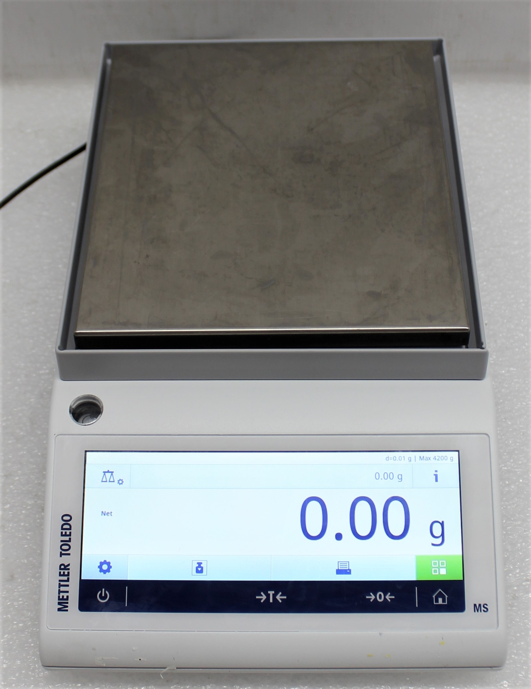 Mettler-Toledo MS4002TS Precision Balance Turnkey 4200g Capacity, Includes Display