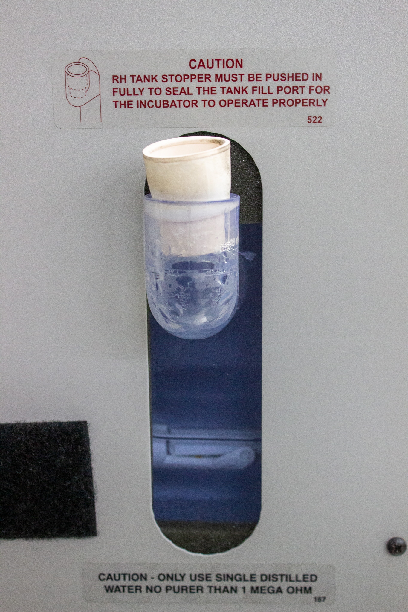 NuAire NU-4850 Incubator CO2 Controlled Temp Range 5-55C 20-Gallon Capacity